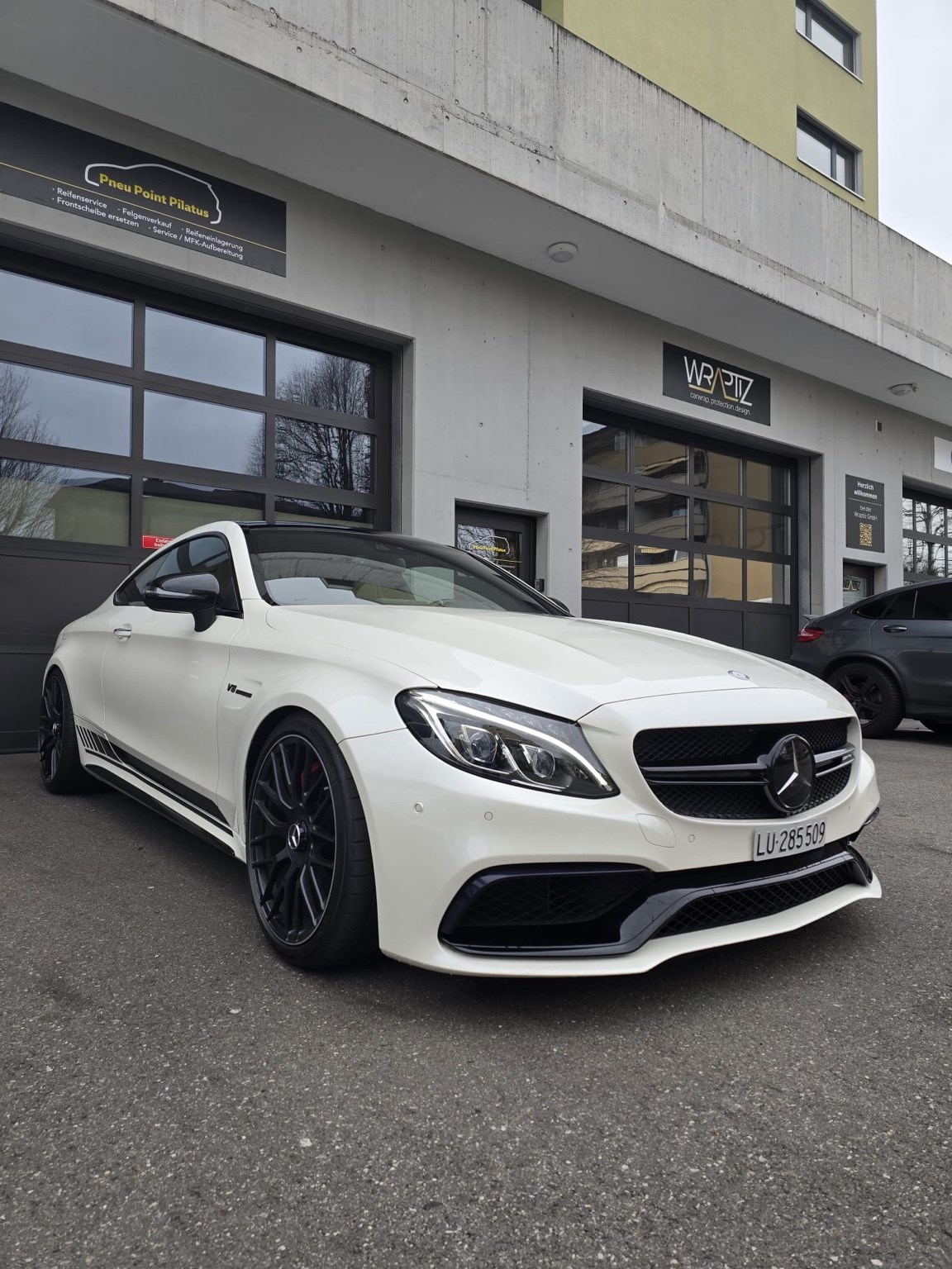 MERCEDES-BENZ C 63 S AMG Speedshift