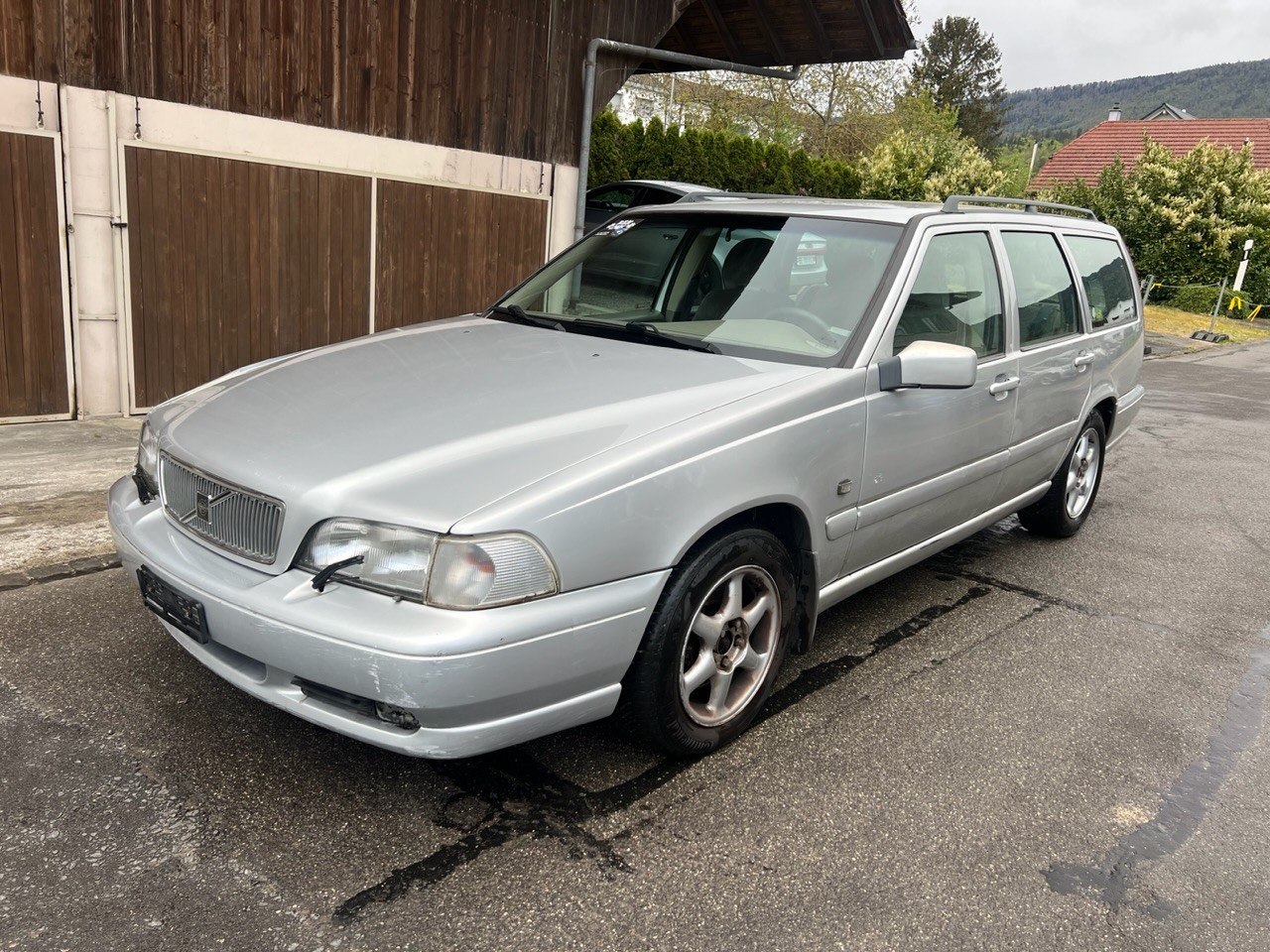 VOLVO V70 2.5 20V