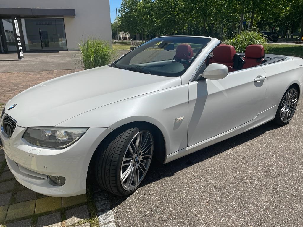 BMW 335i Cabriolet DSG