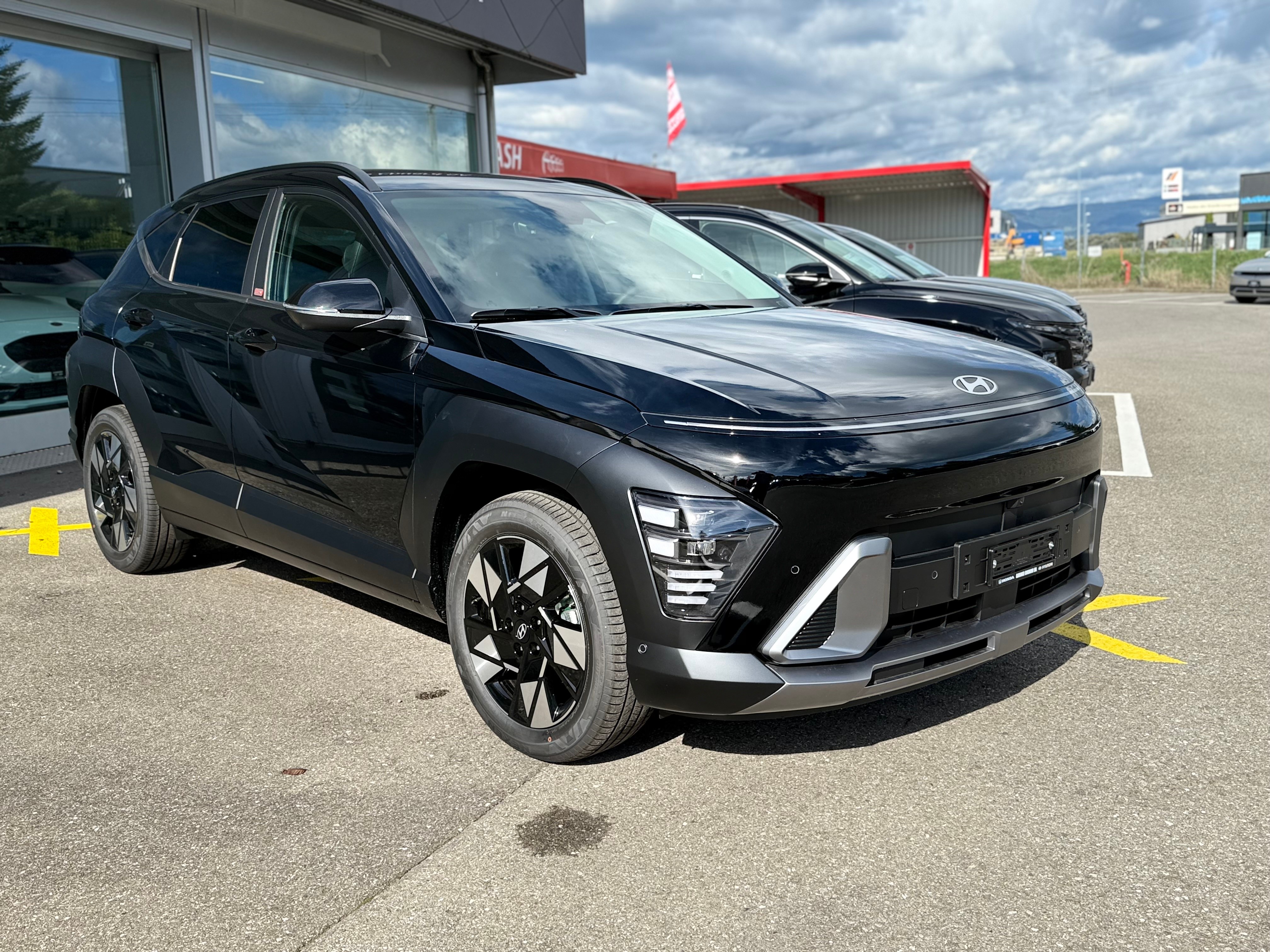 HYUNDAI Kona 1.6 GDi HEV Amplia DCT