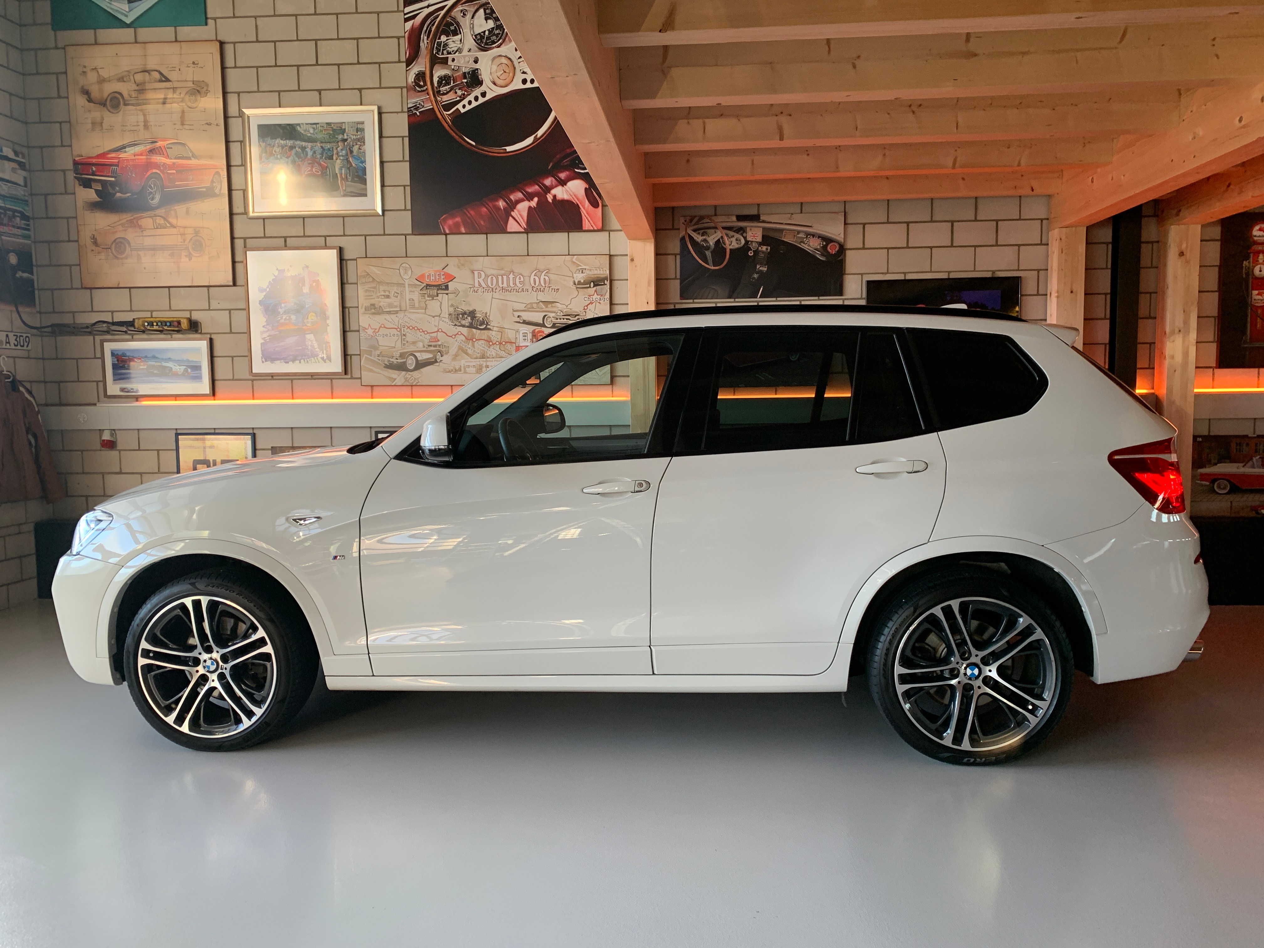 BMW X3 35d M-Sportpaket 4x4 mit top Ausstattung Automat-Steptronic xDrive