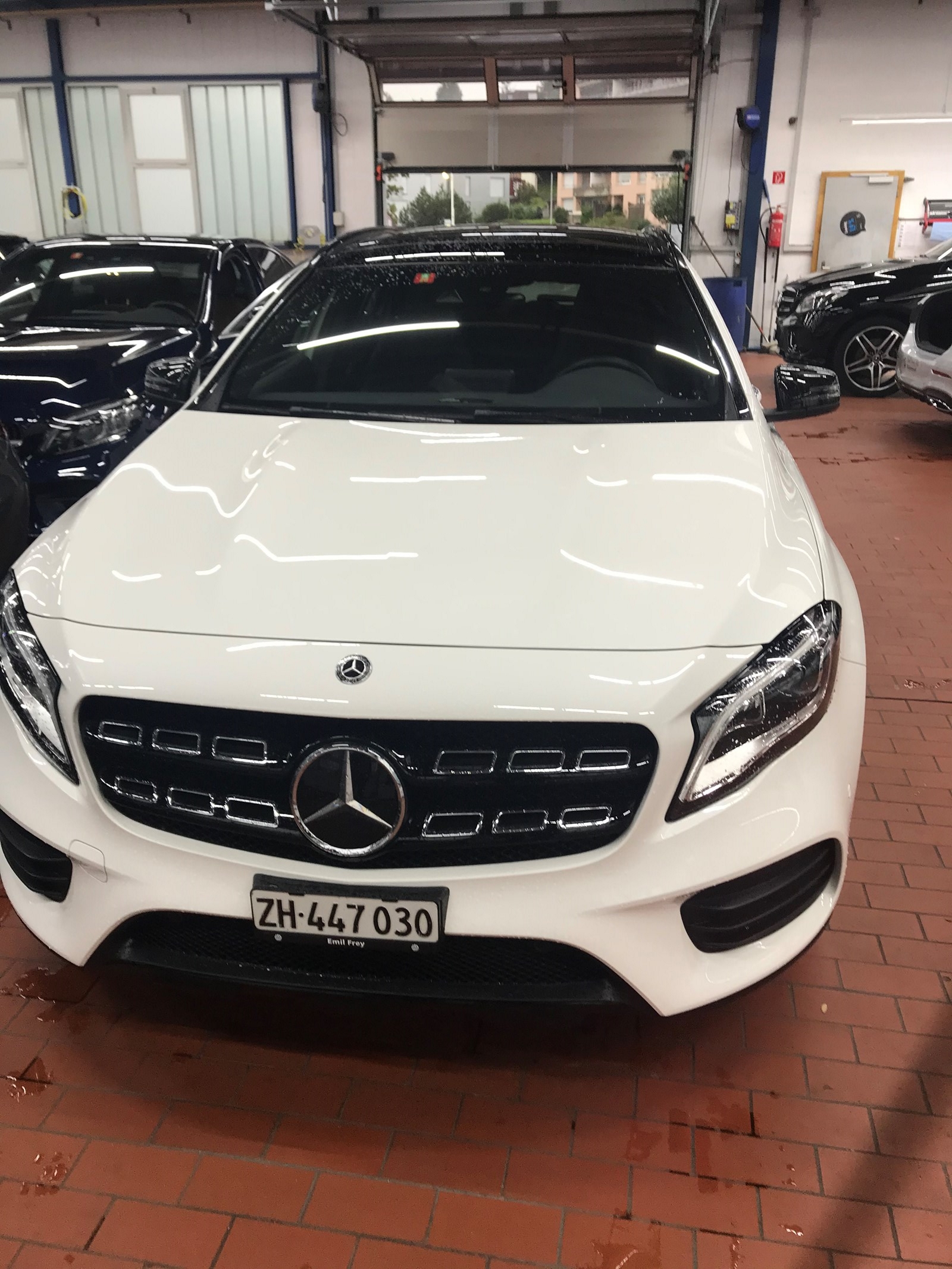 MERCEDES-BENZ GLA 250 AMG Line 4Matic 7G-DCT