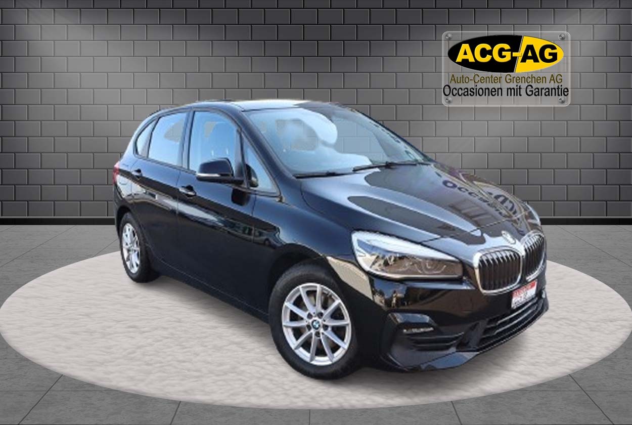 BMW 220d Active Tourer Steptronic ** Neues Modell ** PDC **