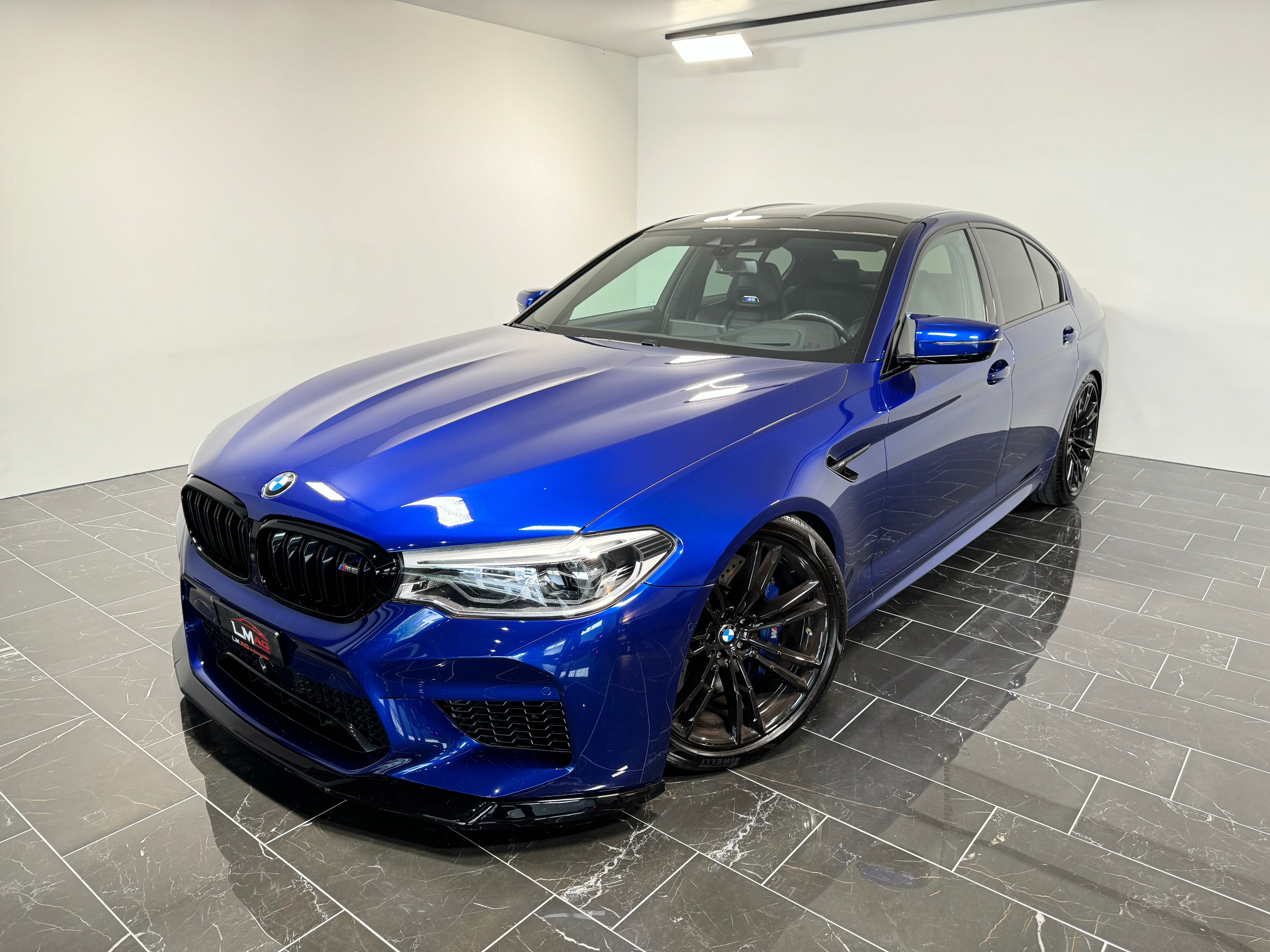 BMW M5 xDrive Drivelogic