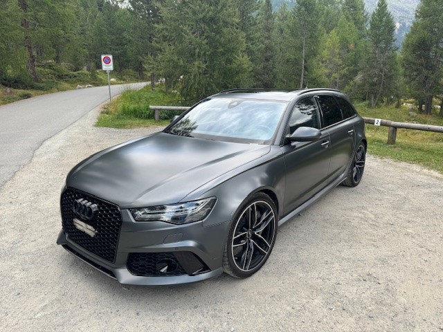 AUDI RS6 Avant 4.0 TFSI V8 performance quattro