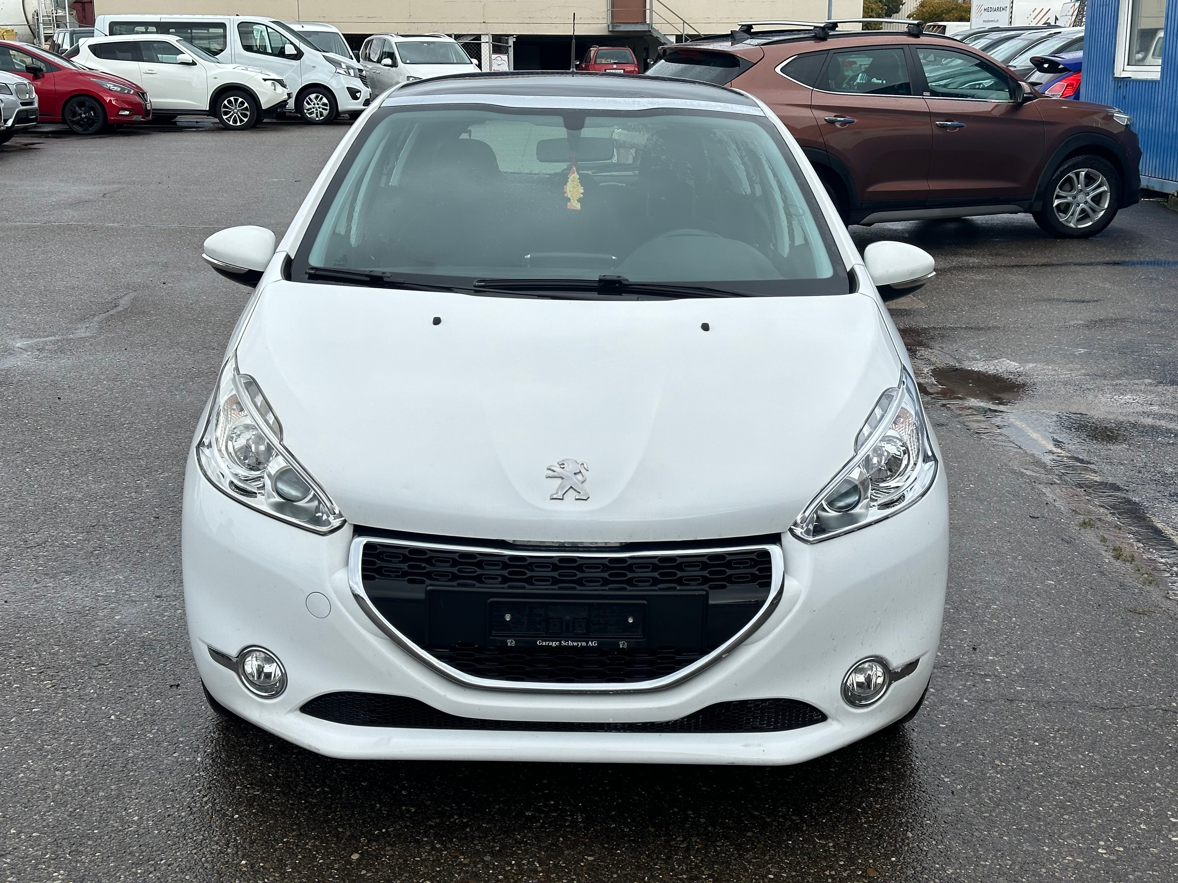 PEUGEOT 208 1.2 VTI Active