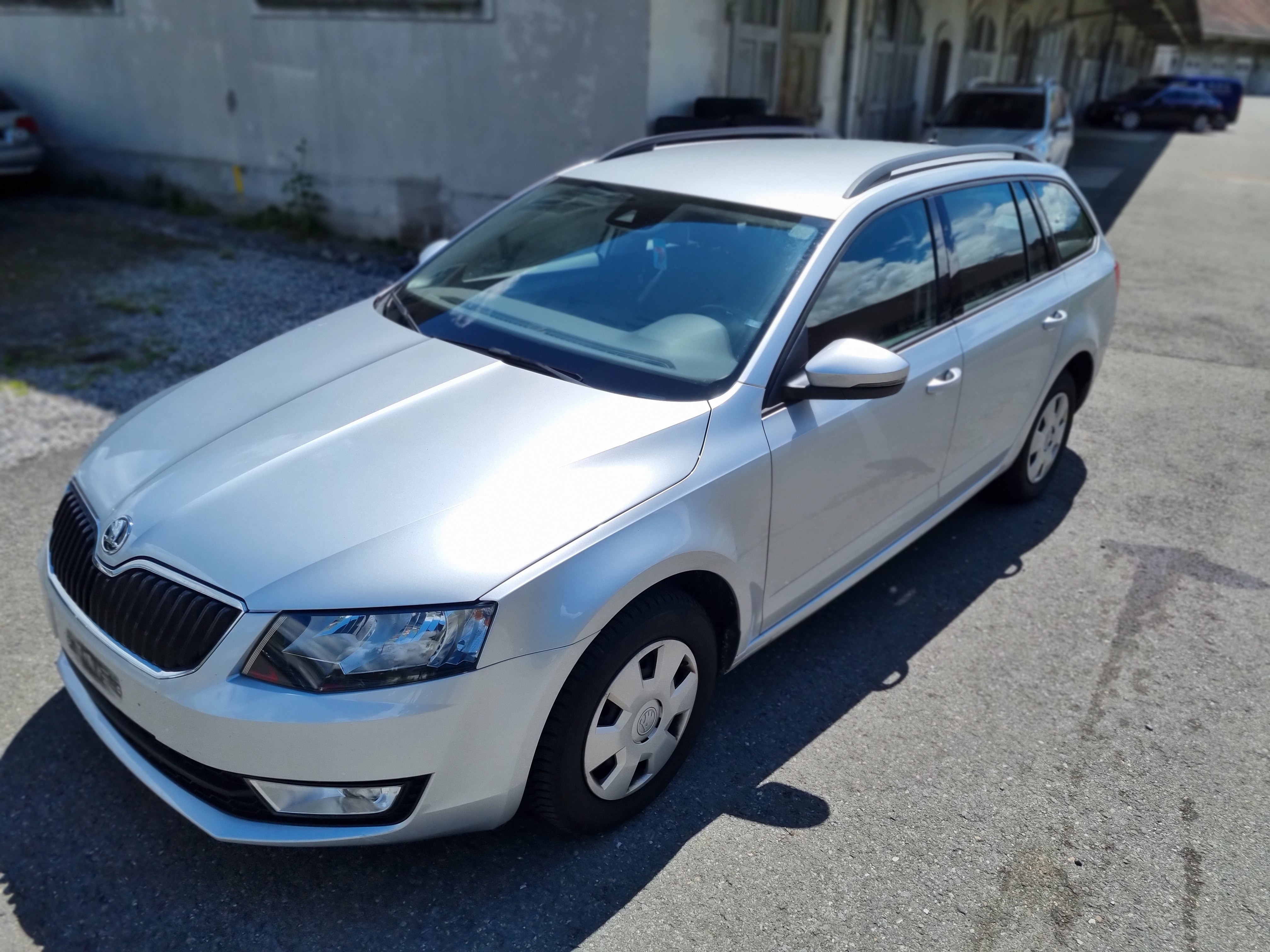 SKODA Octavia Combi 1.6 TDI Ambition 4x4