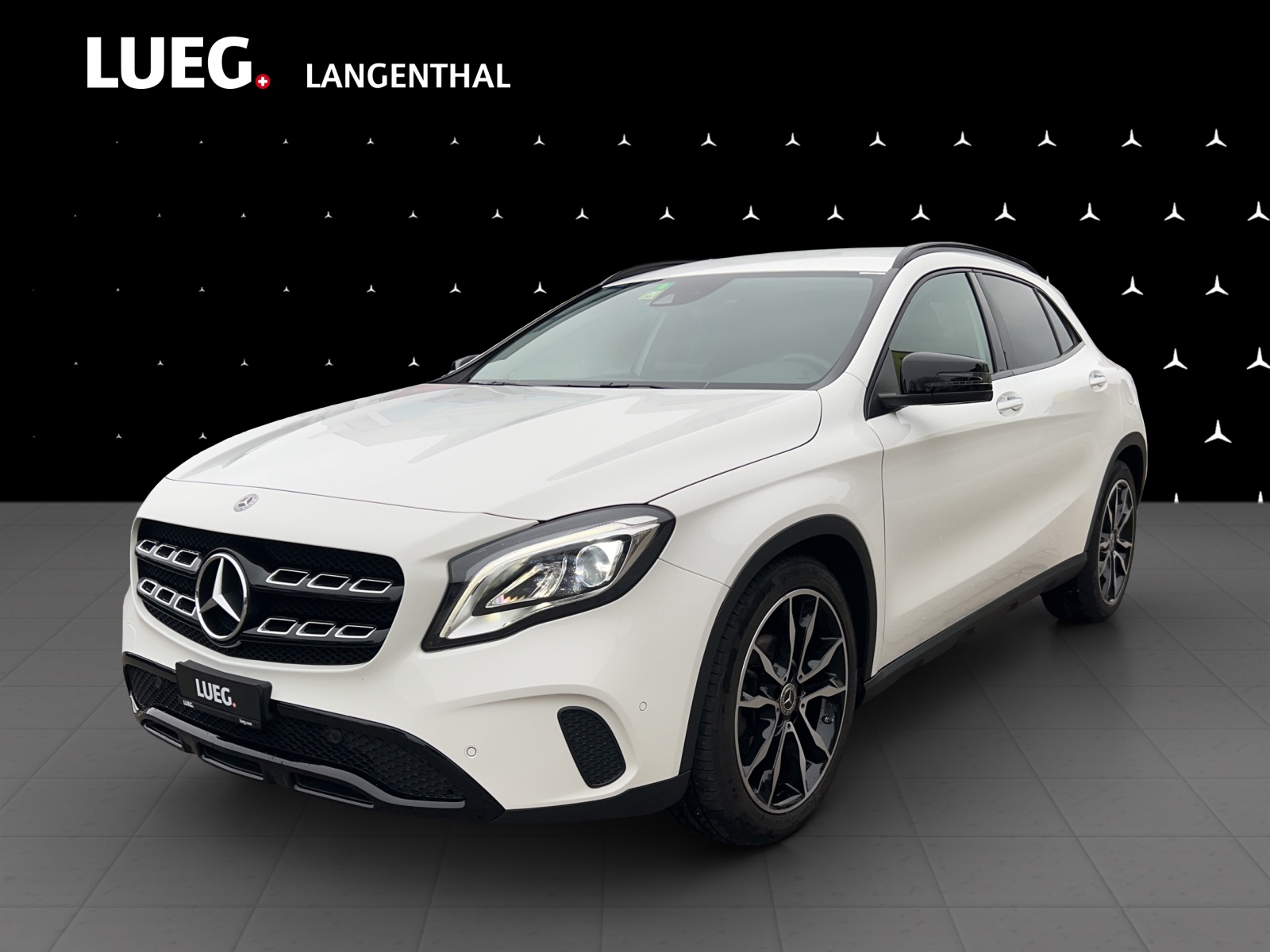 MERCEDES-BENZ GLA 200 Night Star 7G-DCT