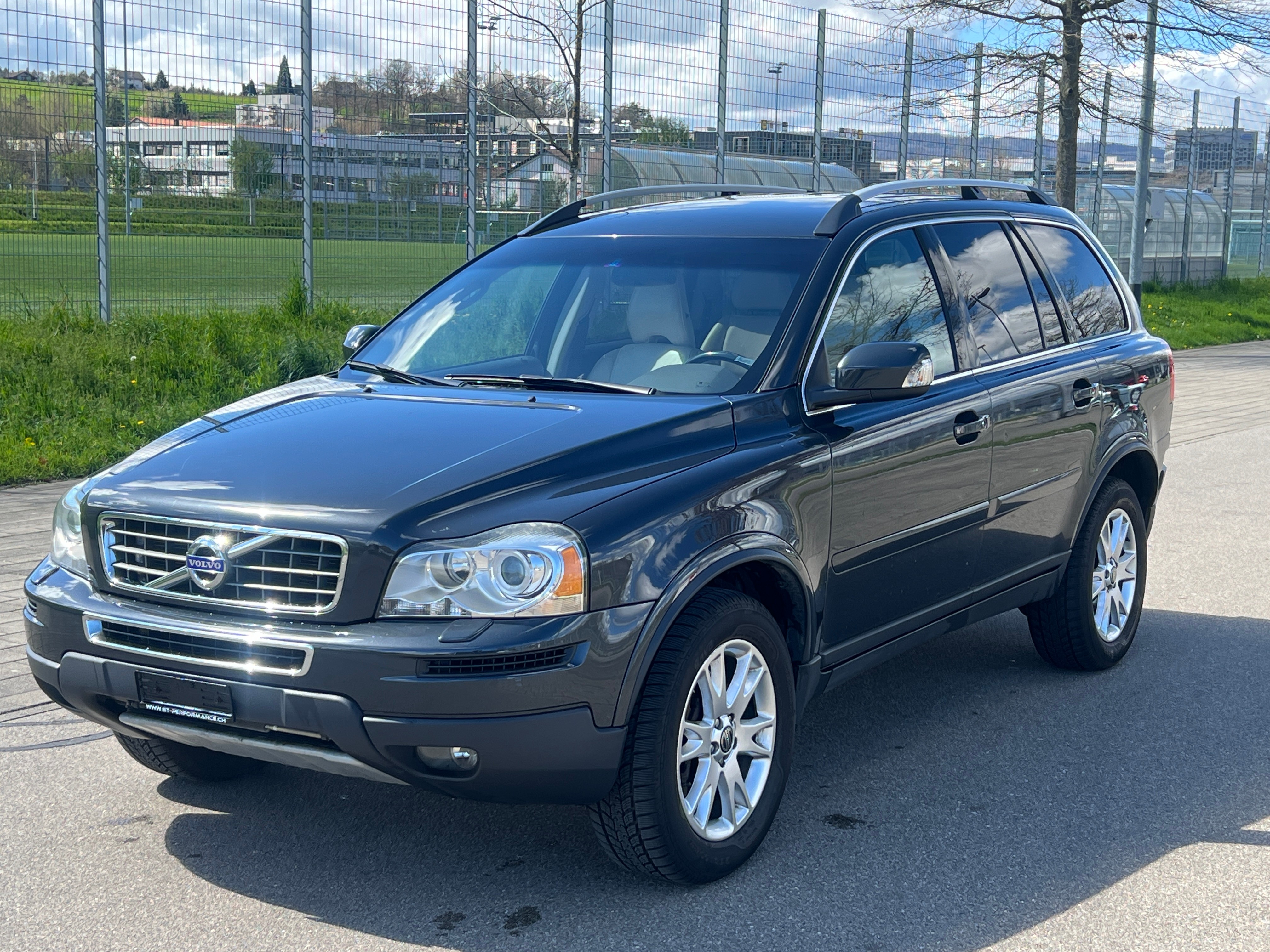 VOLVO XC90 D5 AWD Kinetic Geartronic