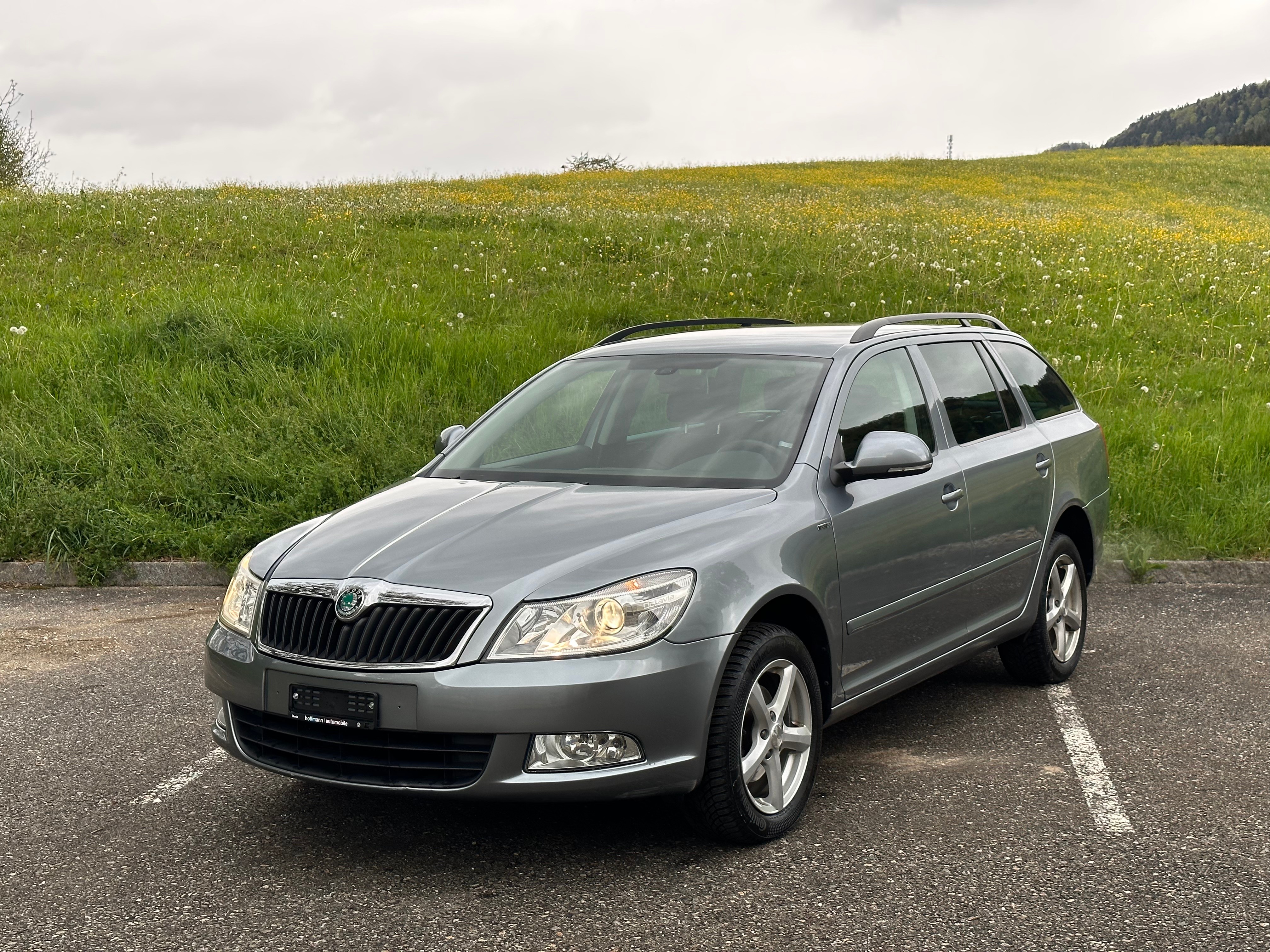 SKODA Octavia Combi 1.6 TDI Elegance 4x4