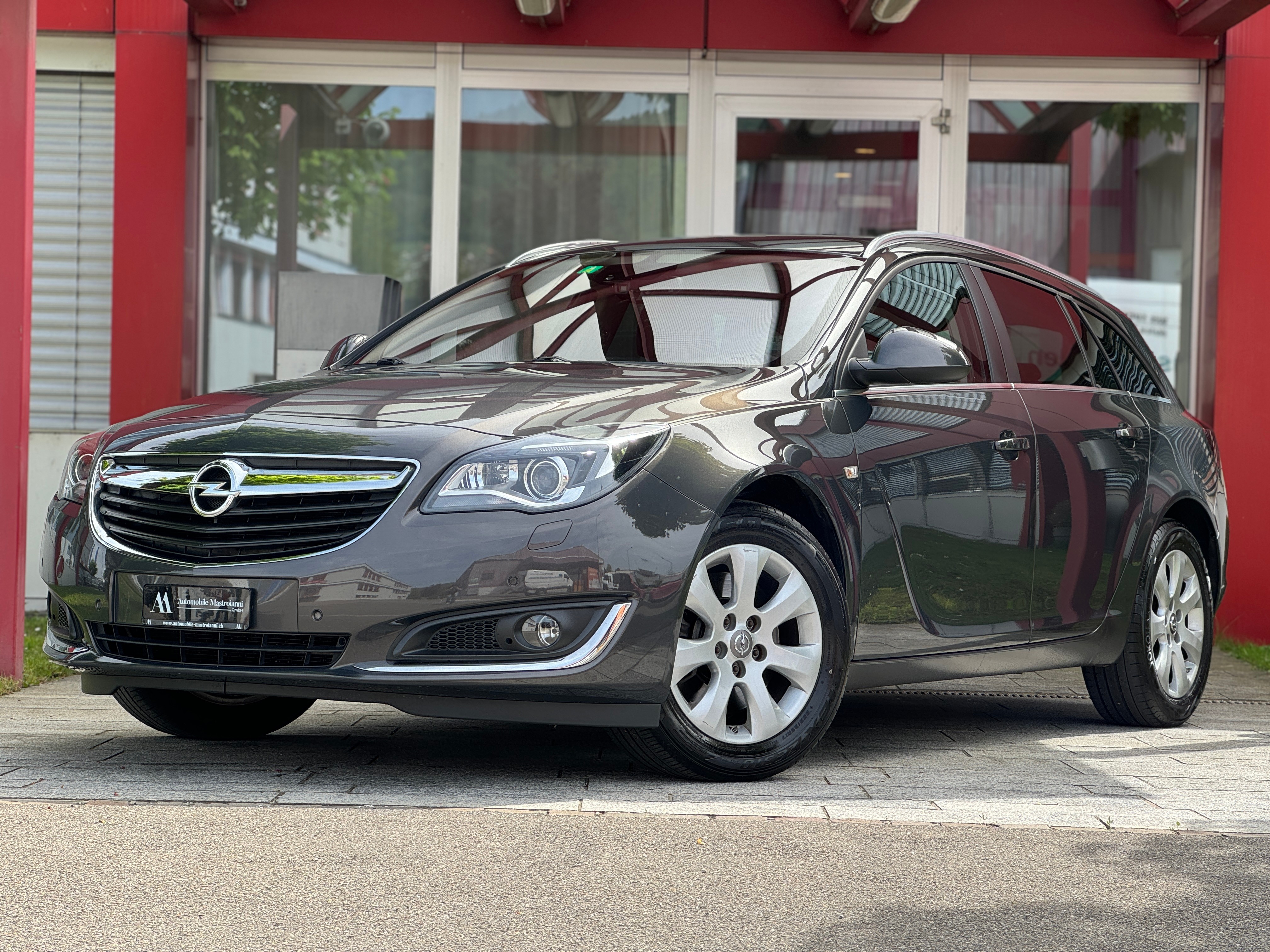 OPEL Insignia Sports Tourer 2.0 Turbo Edition Automatic