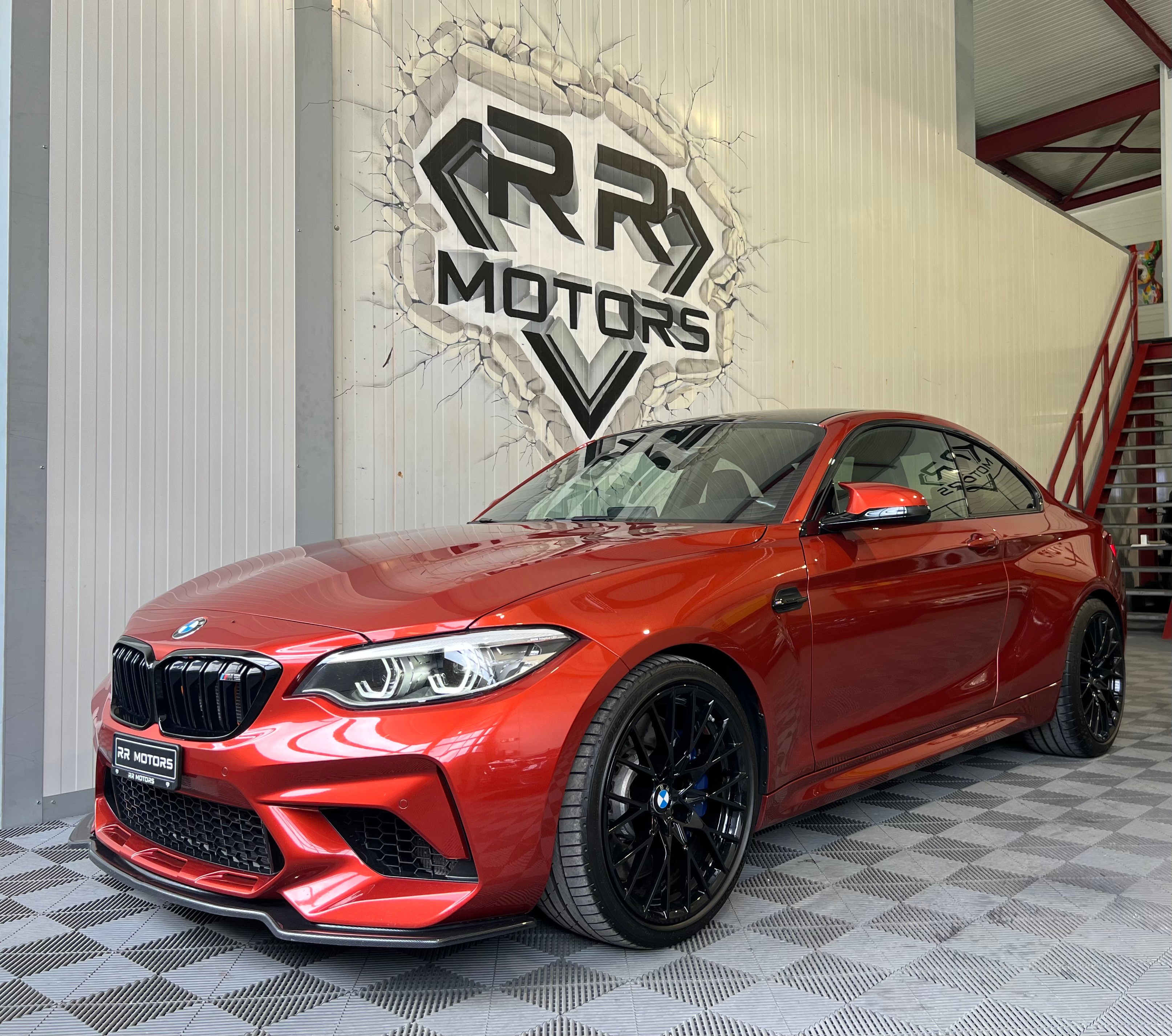 BMW M2 Competition Drivelogic