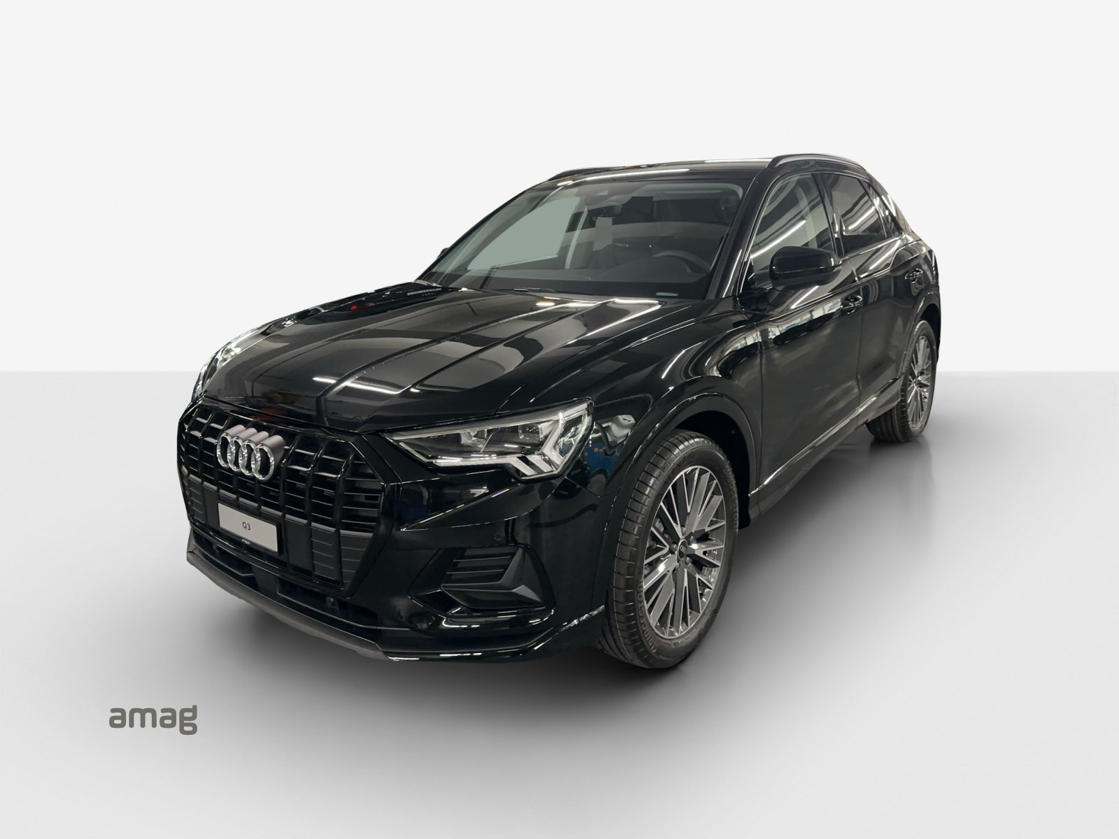 AUDI Q3 35 TFSI advanced Attraction S-tronic