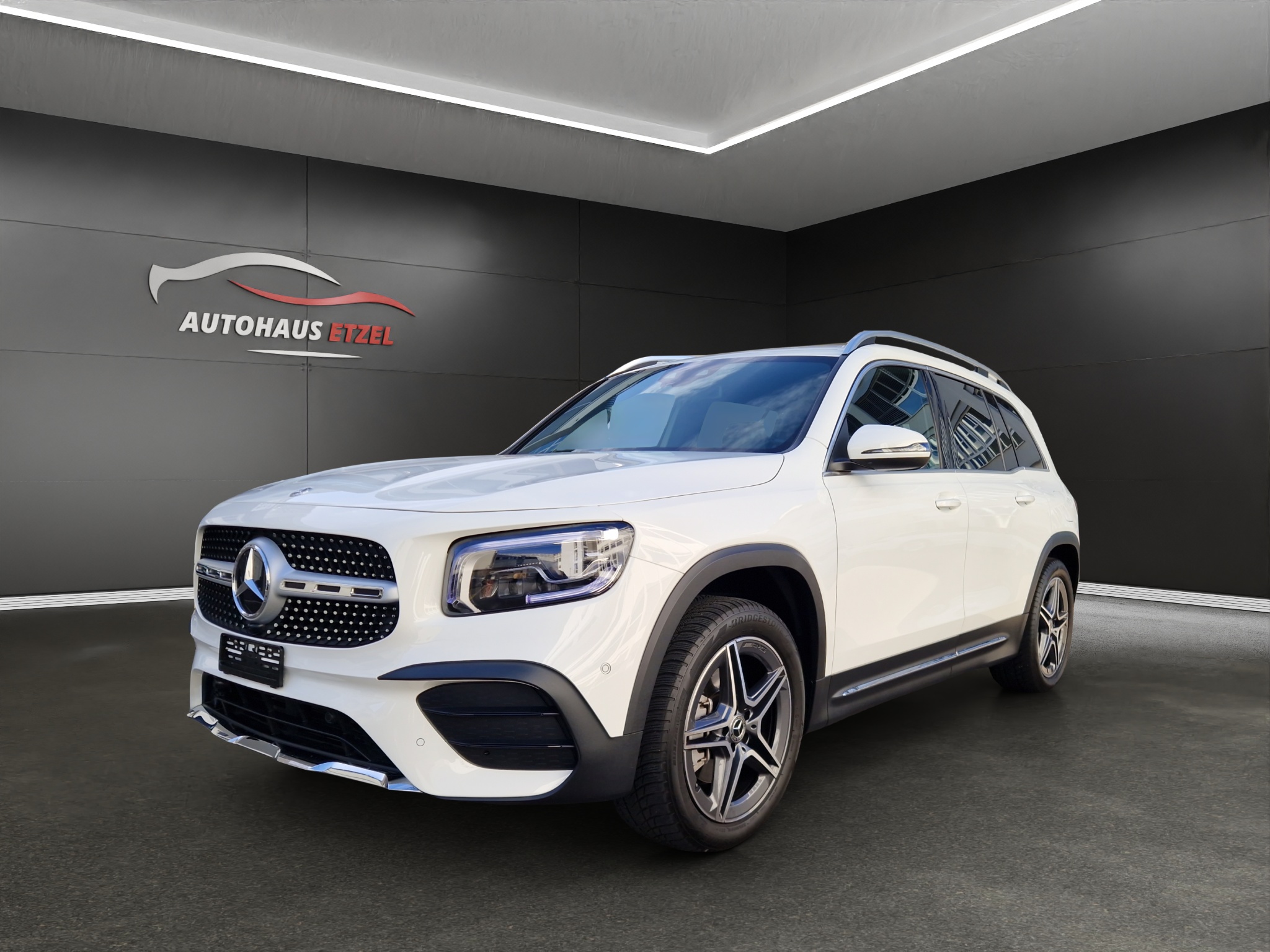 MERCEDES-BENZ GLB 250 4Matic AMG Line 8G-Tronic