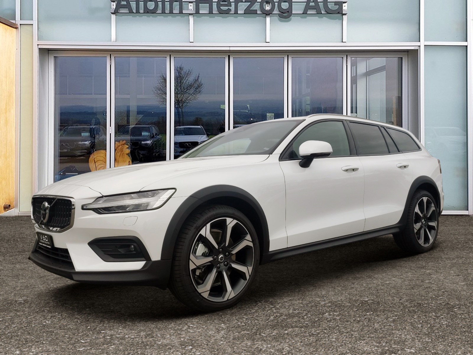 VOLVO V60 Cross Country 2.0 B5 Ultimate AWD