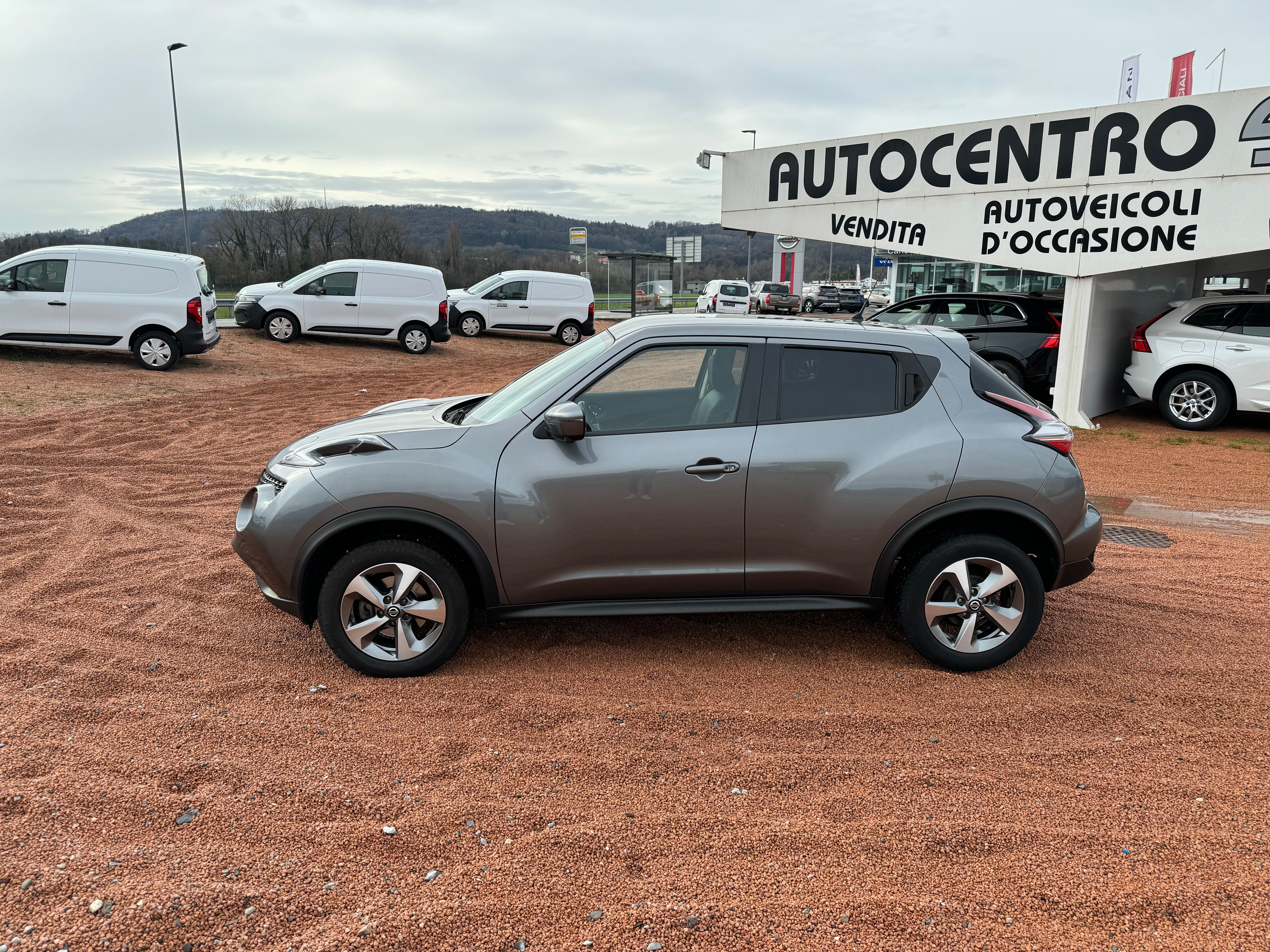 NISSAN Juke 1.6 N-Connecta Xtronic M-CVT