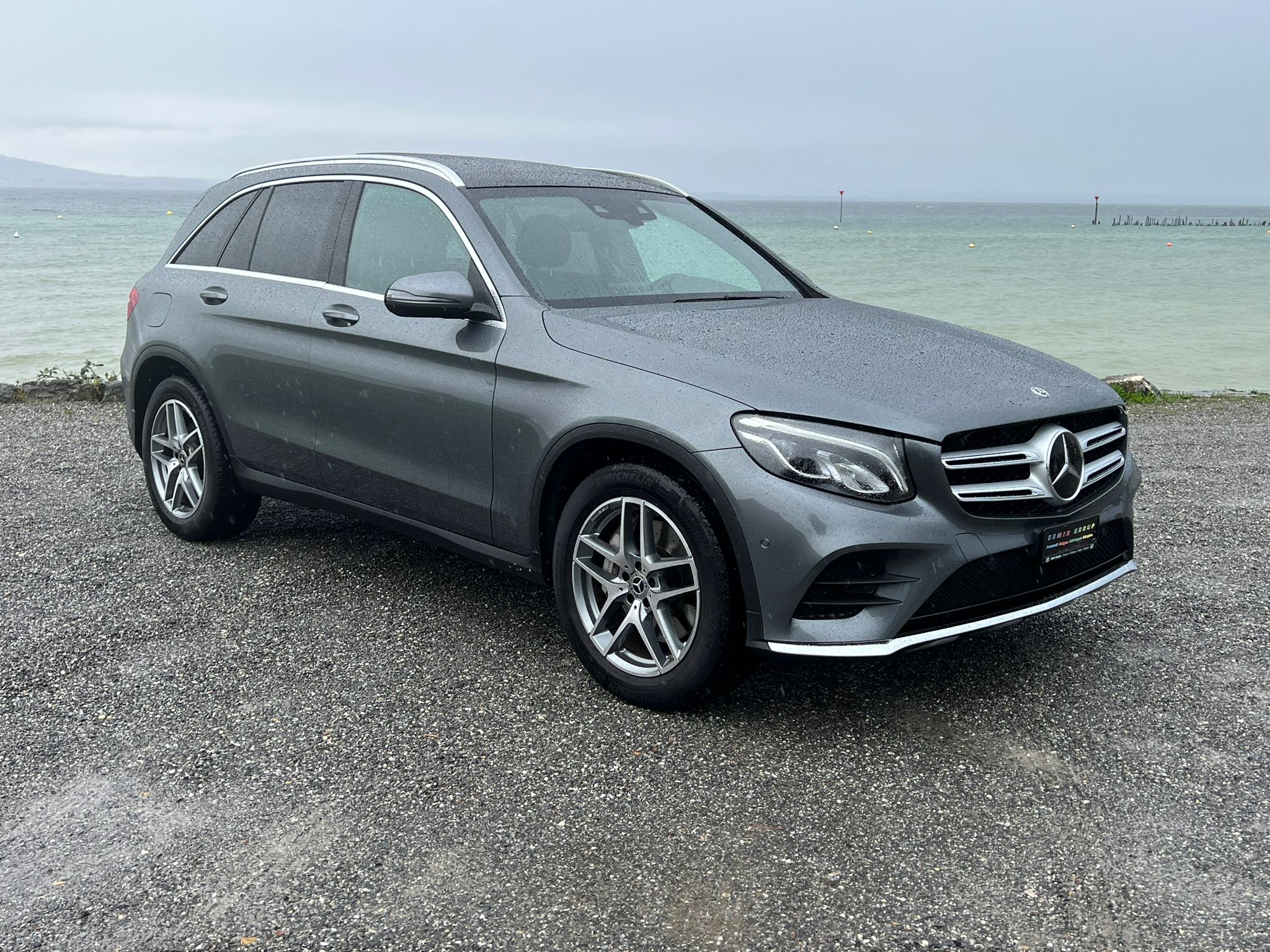 MERCEDES-BENZ GLC 250 AMG Line 4Matic 9G-Tronic