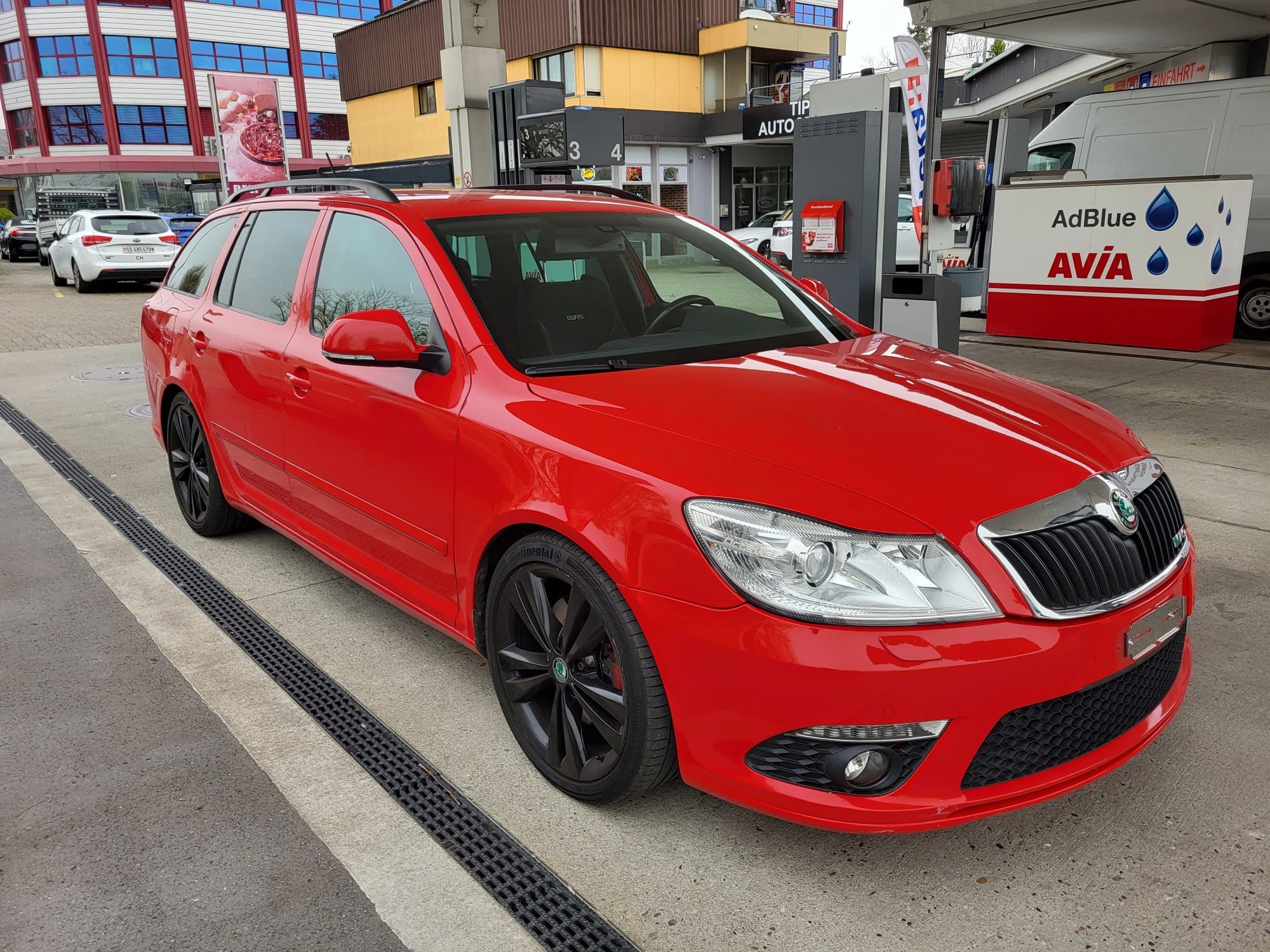 SKODA Octavia Combi 2.0 TDI RS