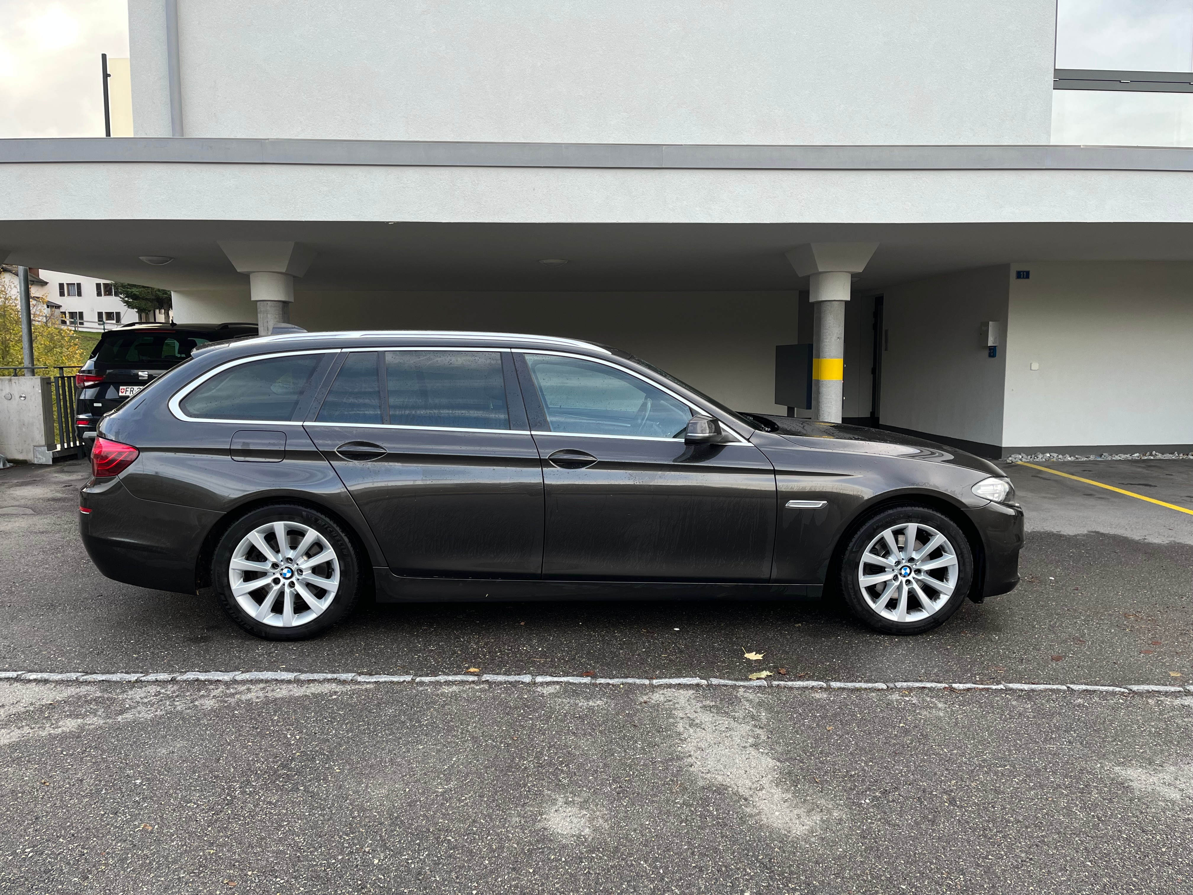 BMW 520d Touring Modern Line Steptronic