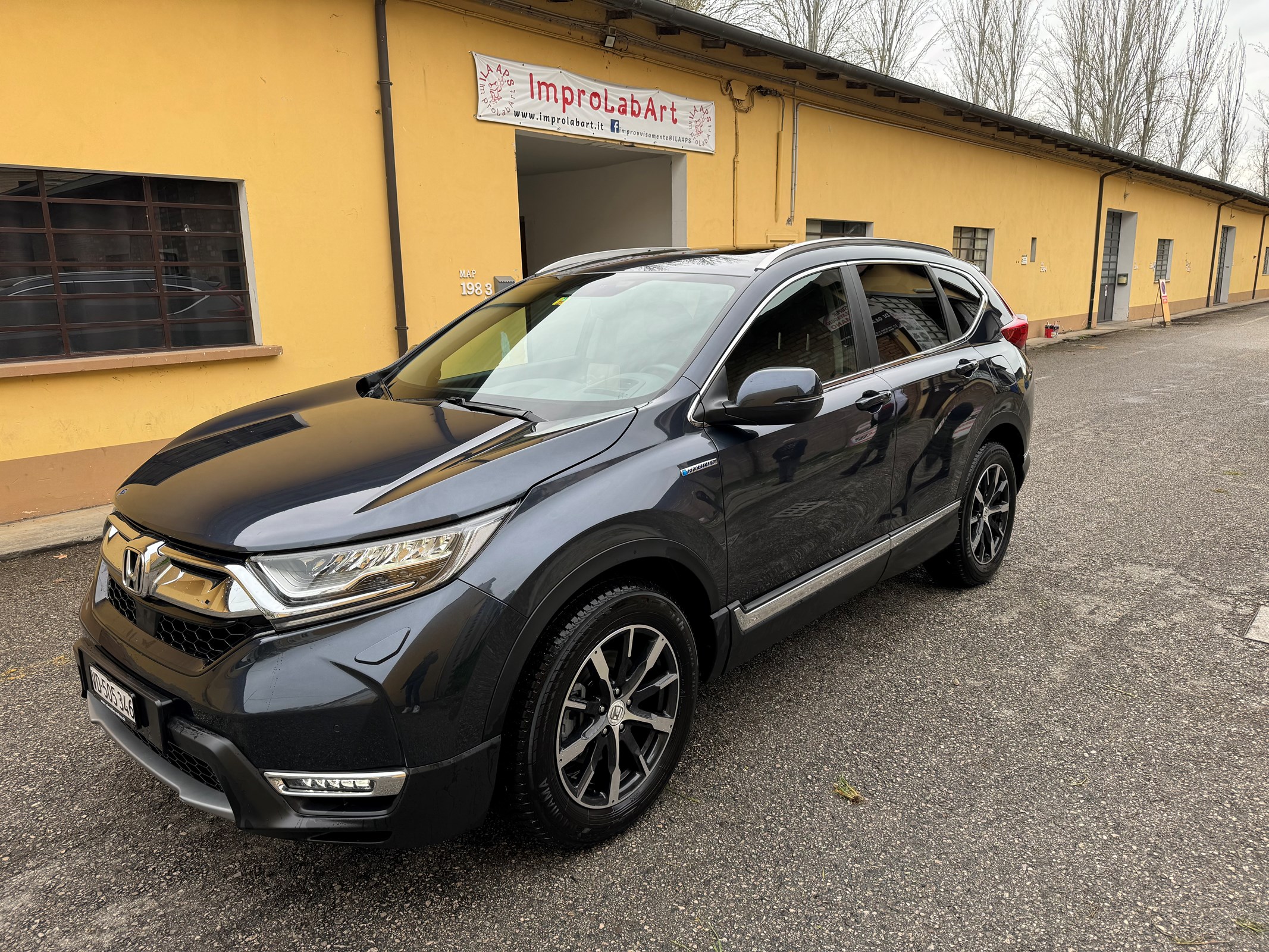 HONDA CR-V 2.0i MMD Hybrid Executive 4WD Automatic