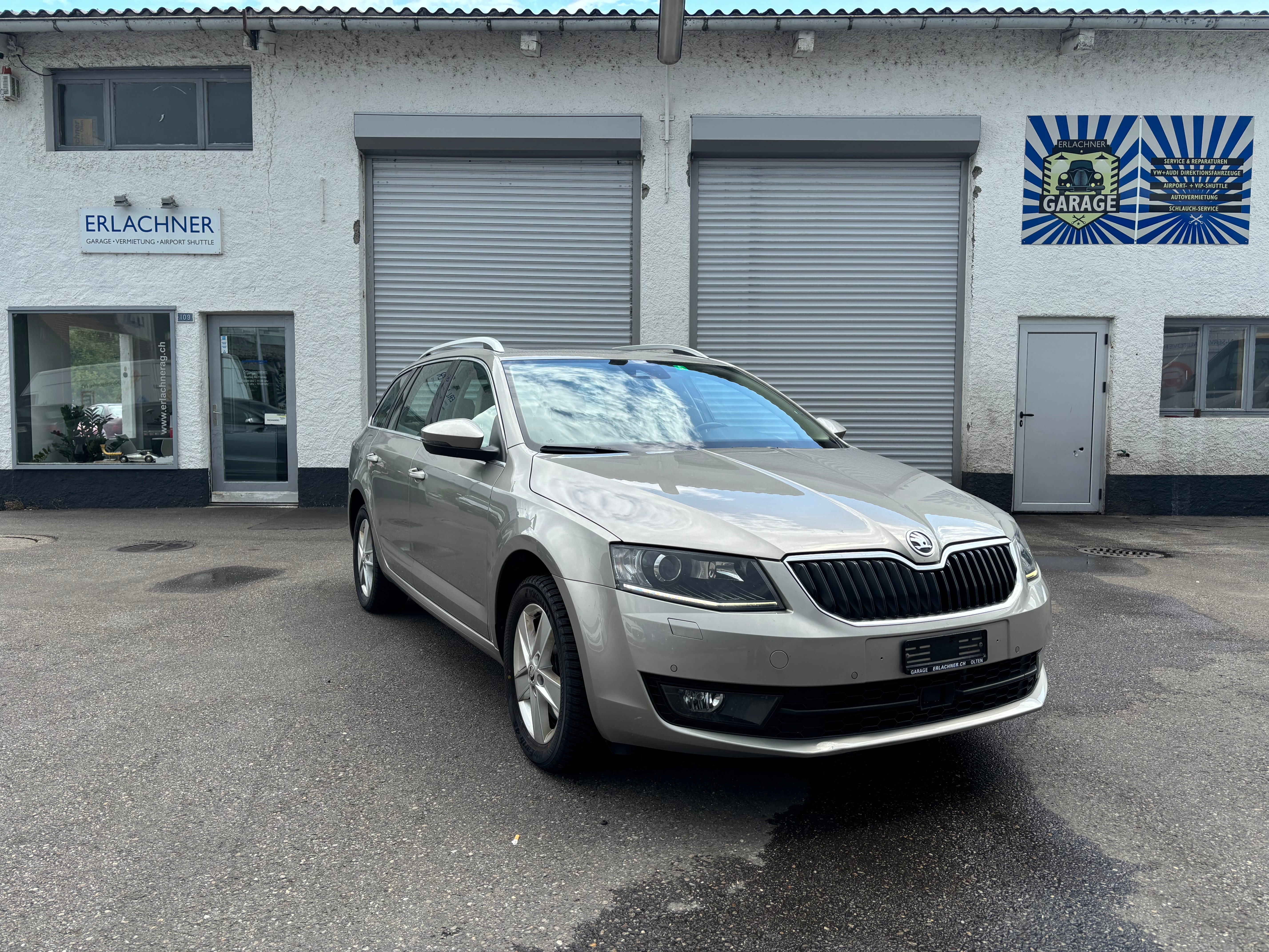 SKODA Octavia Combi 2.0 TDI Ambition 4x4 DSG