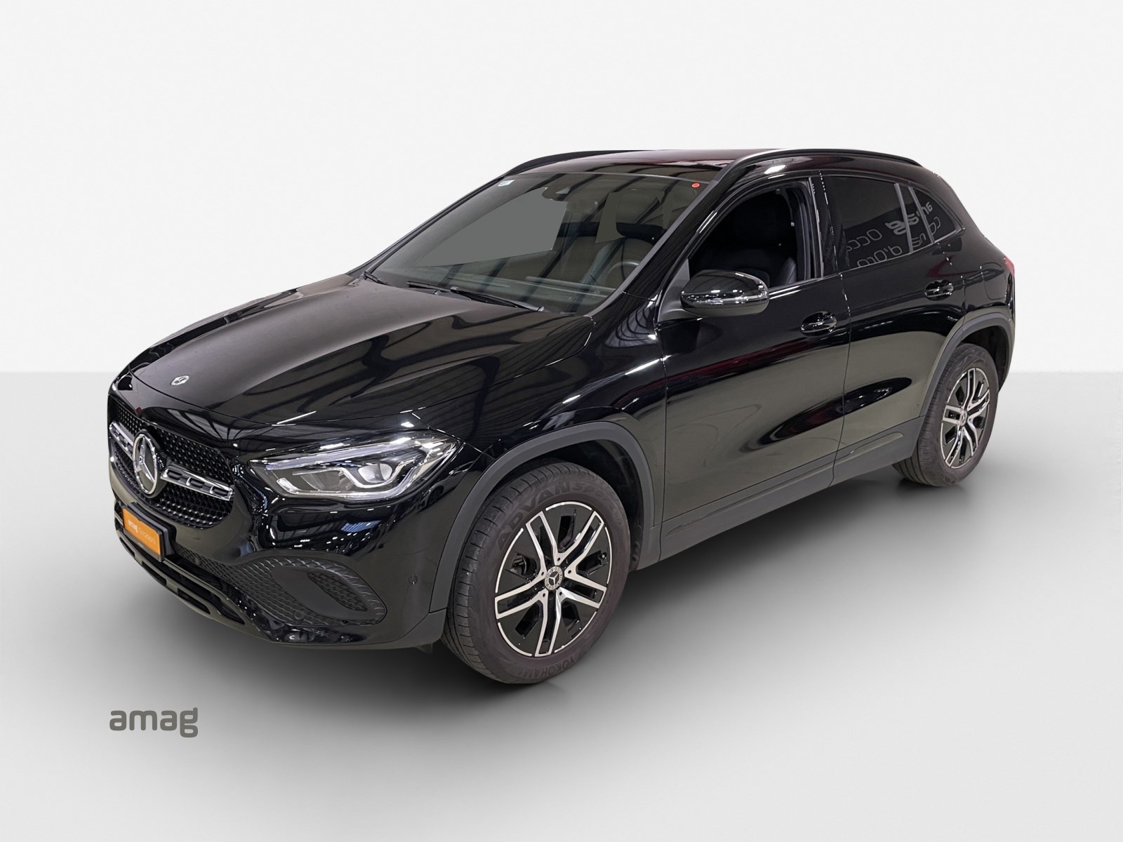 MERCEDES-BENZ GLA 200 Progressive 7G-DCT