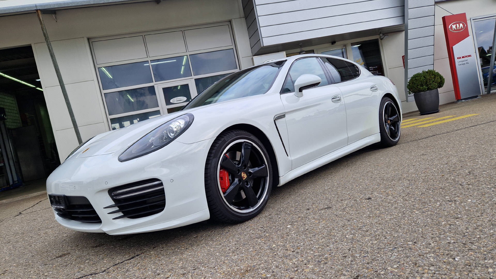 PORSCHE Panamera 4.8 V8 GTS PDK