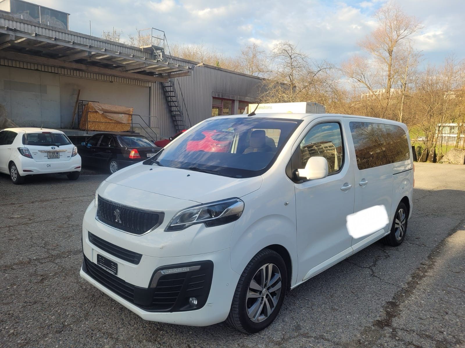 PEUGEOT Traveller 2.0 BlueHDi Active Standard EAT