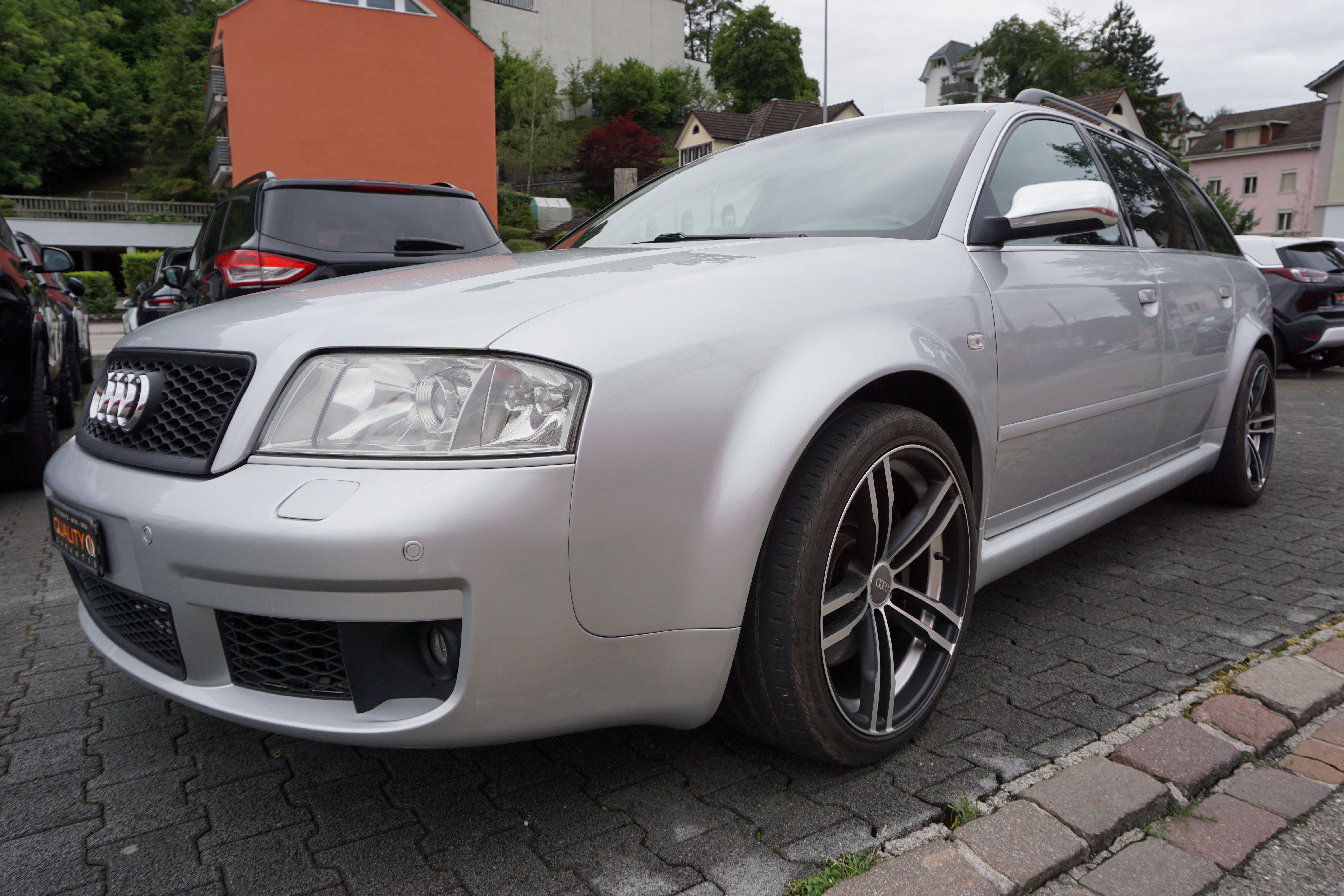 AUDI S6 Avant quattro tiptronic