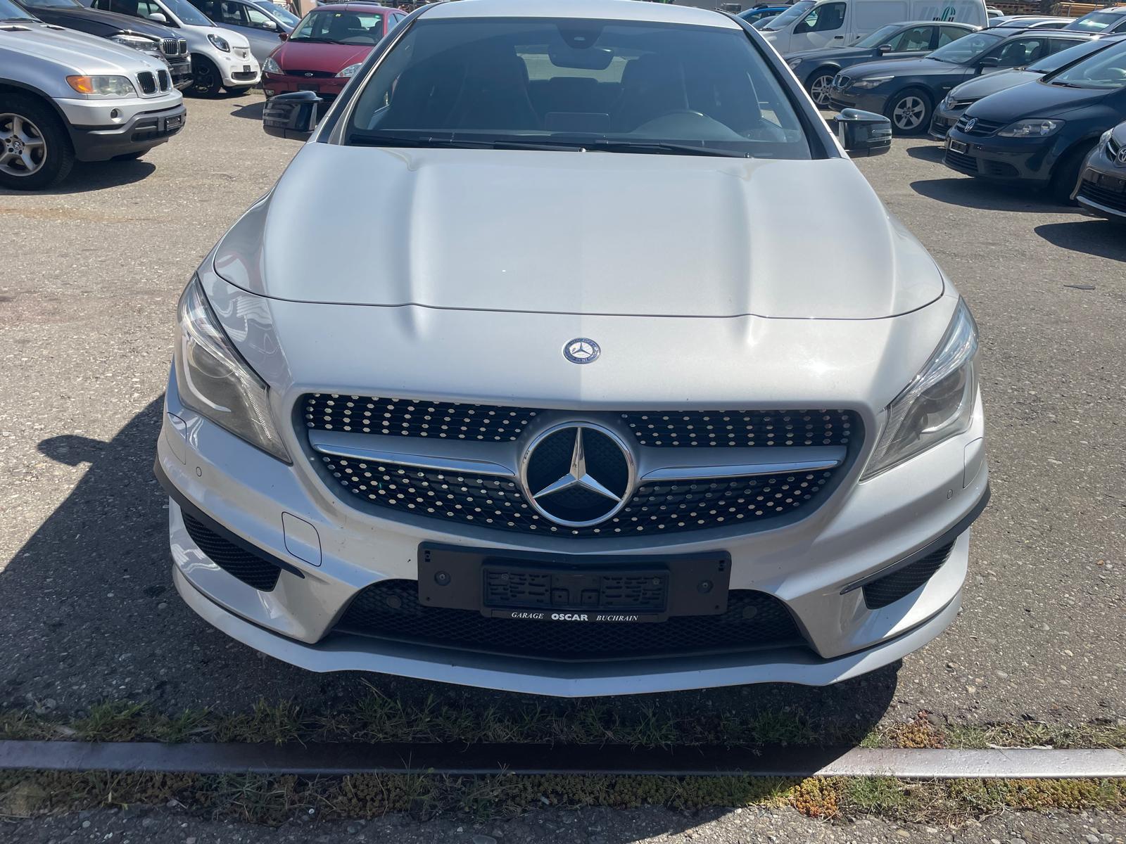 MERCEDES-BENZ CLA 220 CDI AMG Line 7G-DCT