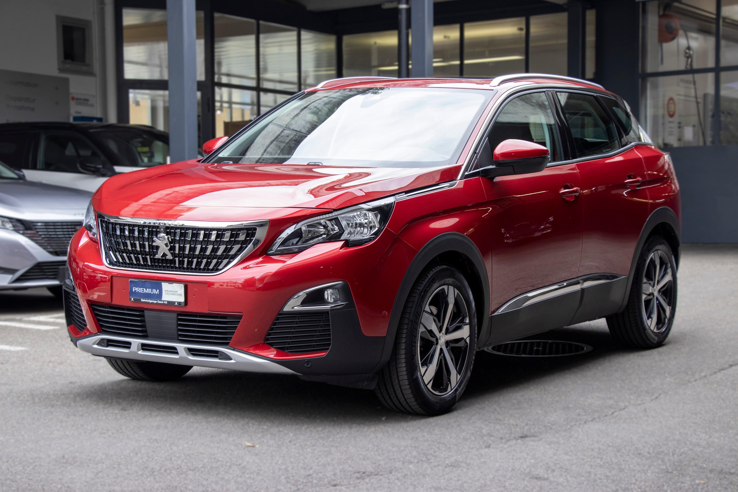 PEUGEOT 3008 1.5 BlueHDi Allure