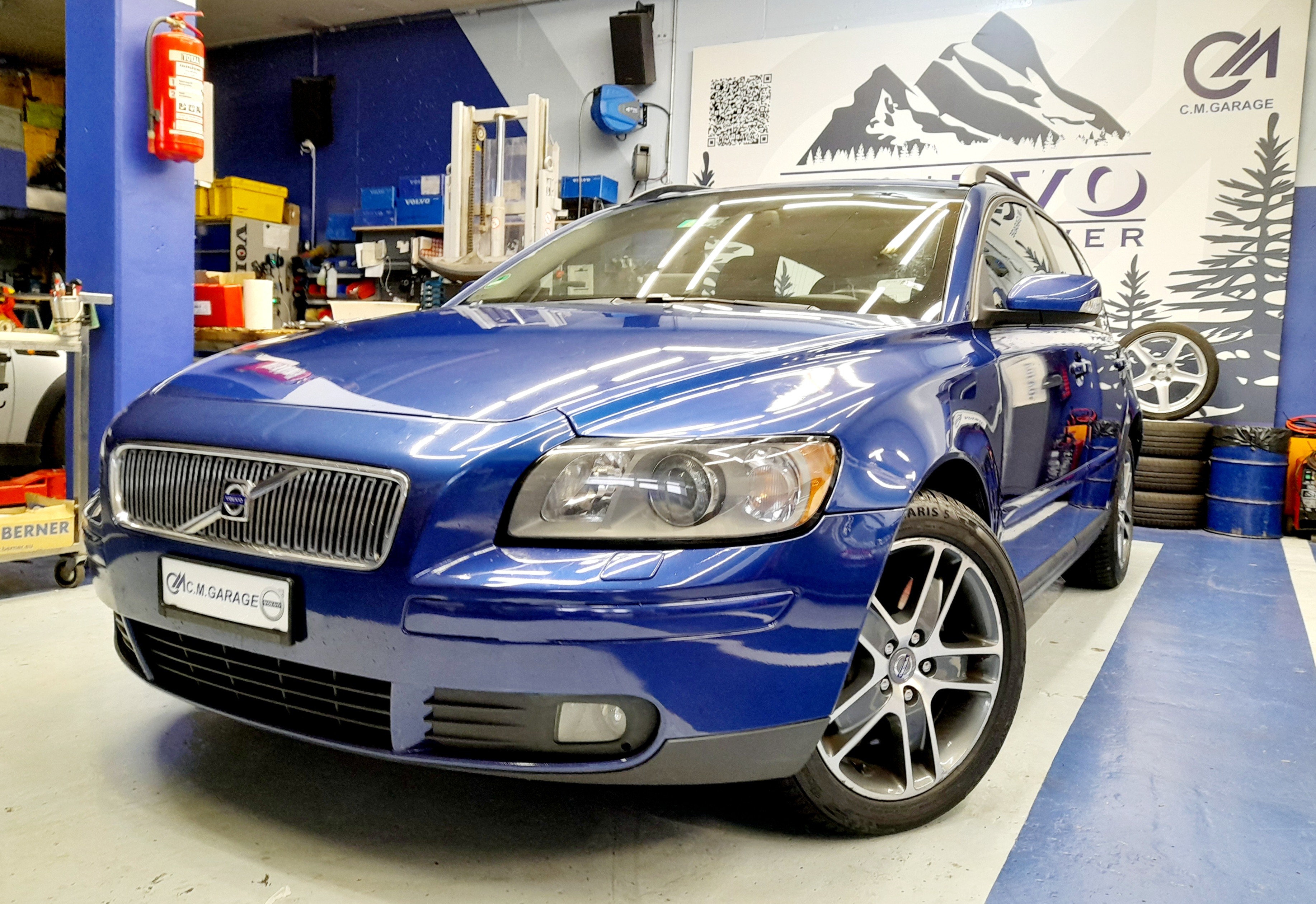 VOLVO V50 D5 Summum