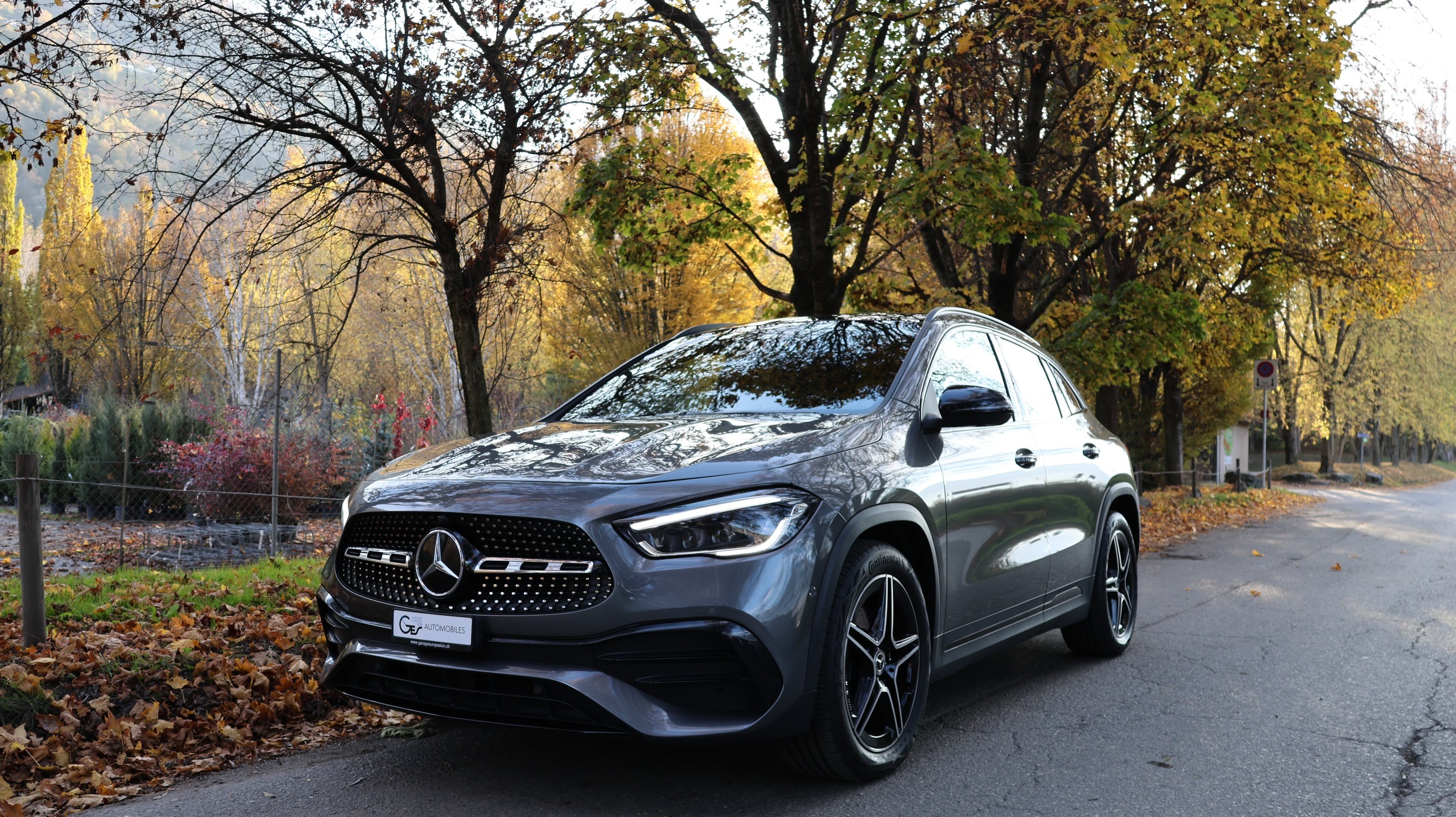 MERCEDES-BENZ GLA 200 AMG Line 7G-DCT