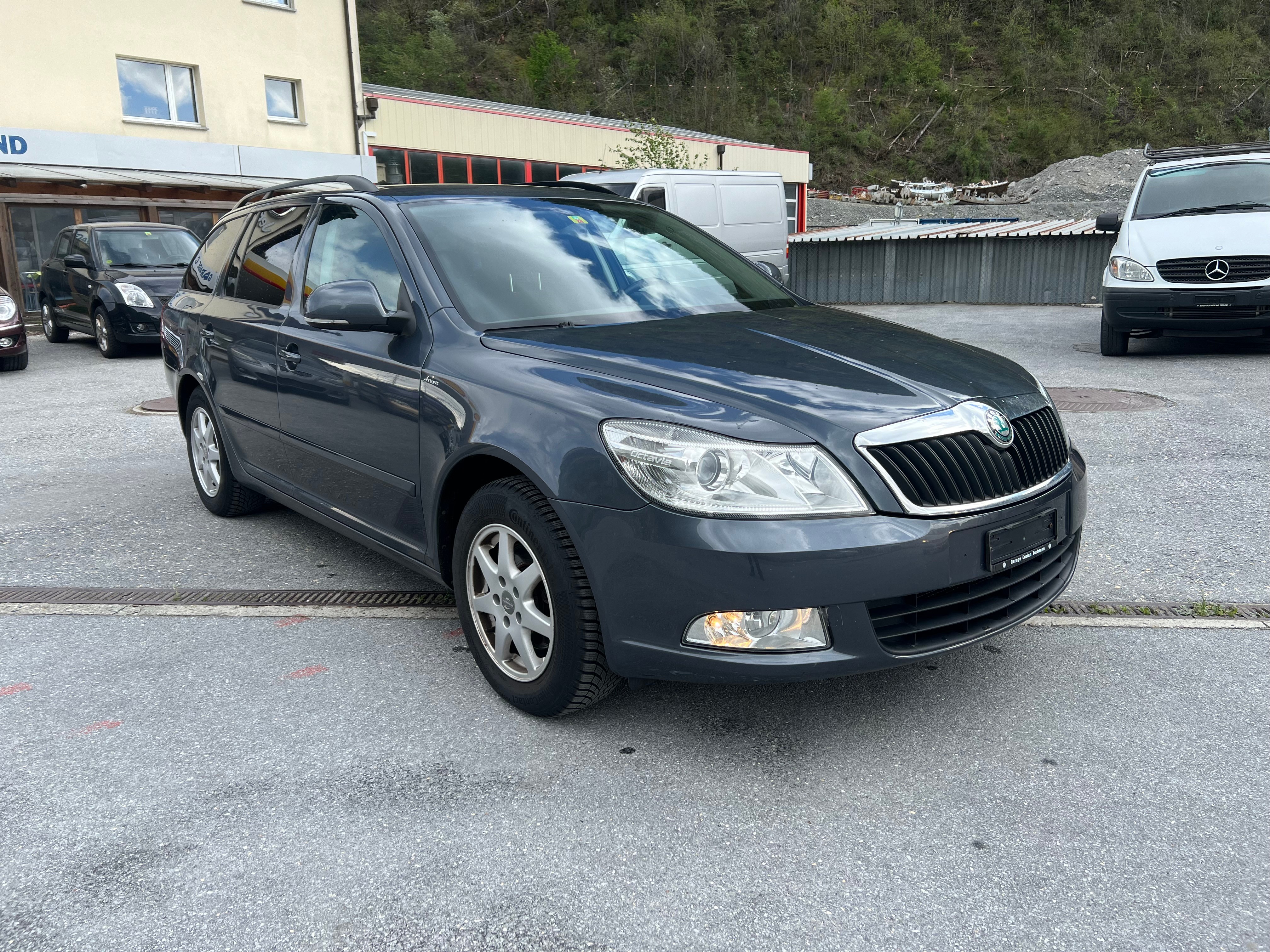 SKODA Octavia Combi 1.8 TSI Arosa 4x4