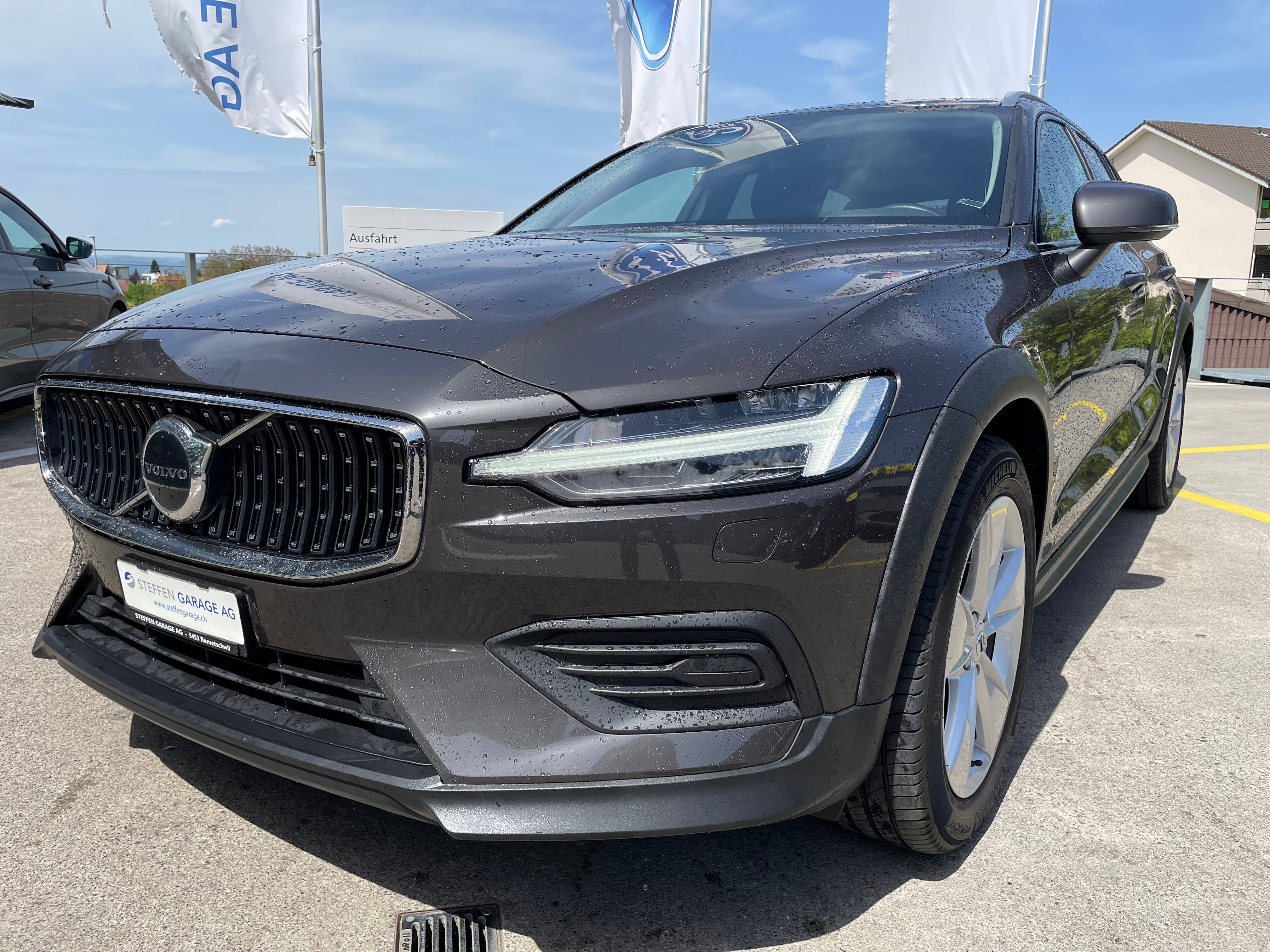 VOLVO V60 CC B4 Core AWD