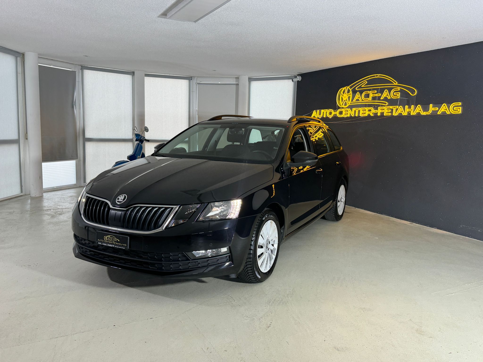 SKODA Octavia Combi 1.6 TDI Ambition DSG