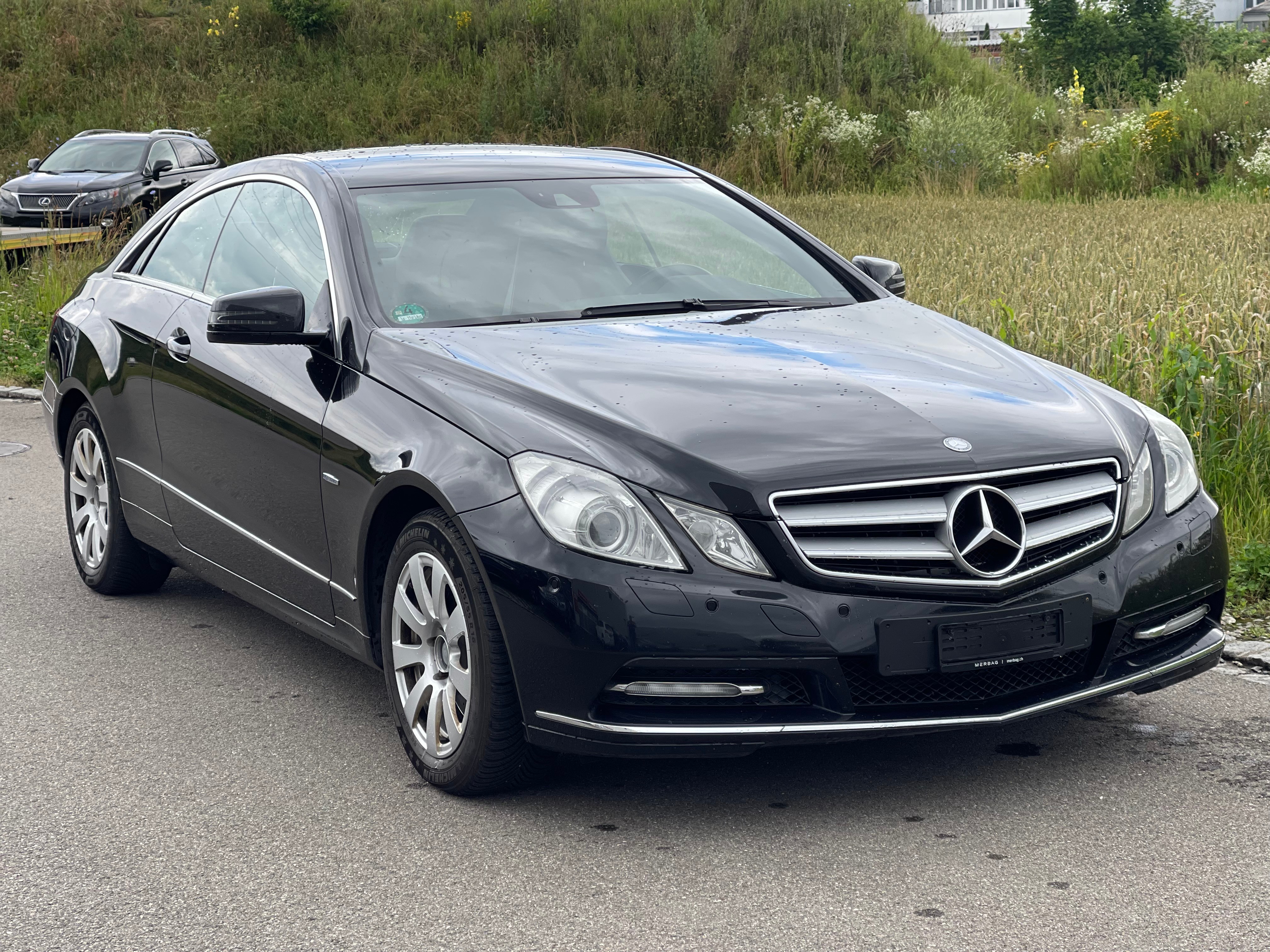 MERCEDES-BENZ E 200 CGI BlueEfficiency Automatic