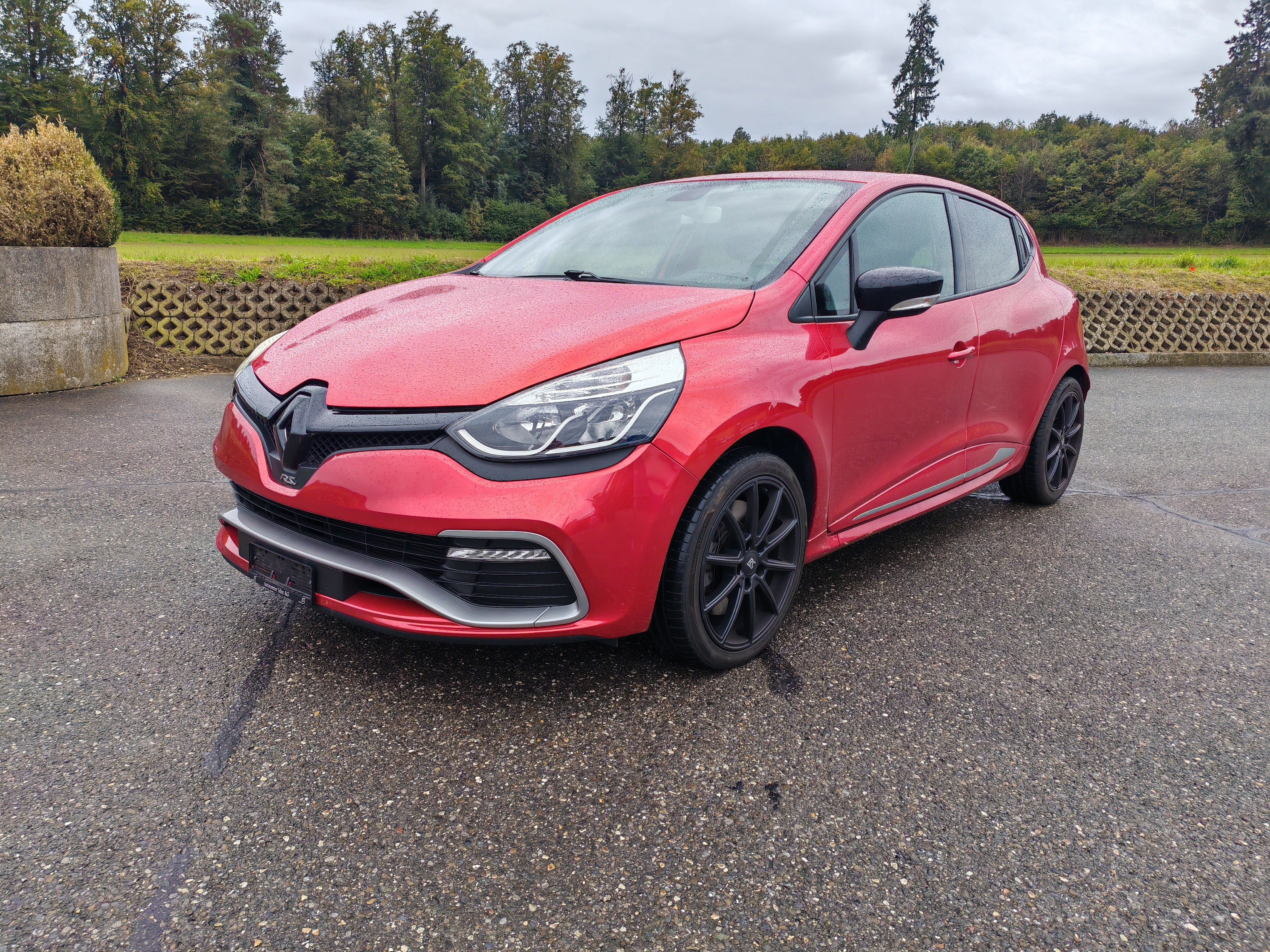 RENAULT Clio 1.6 T RS 200 EDC