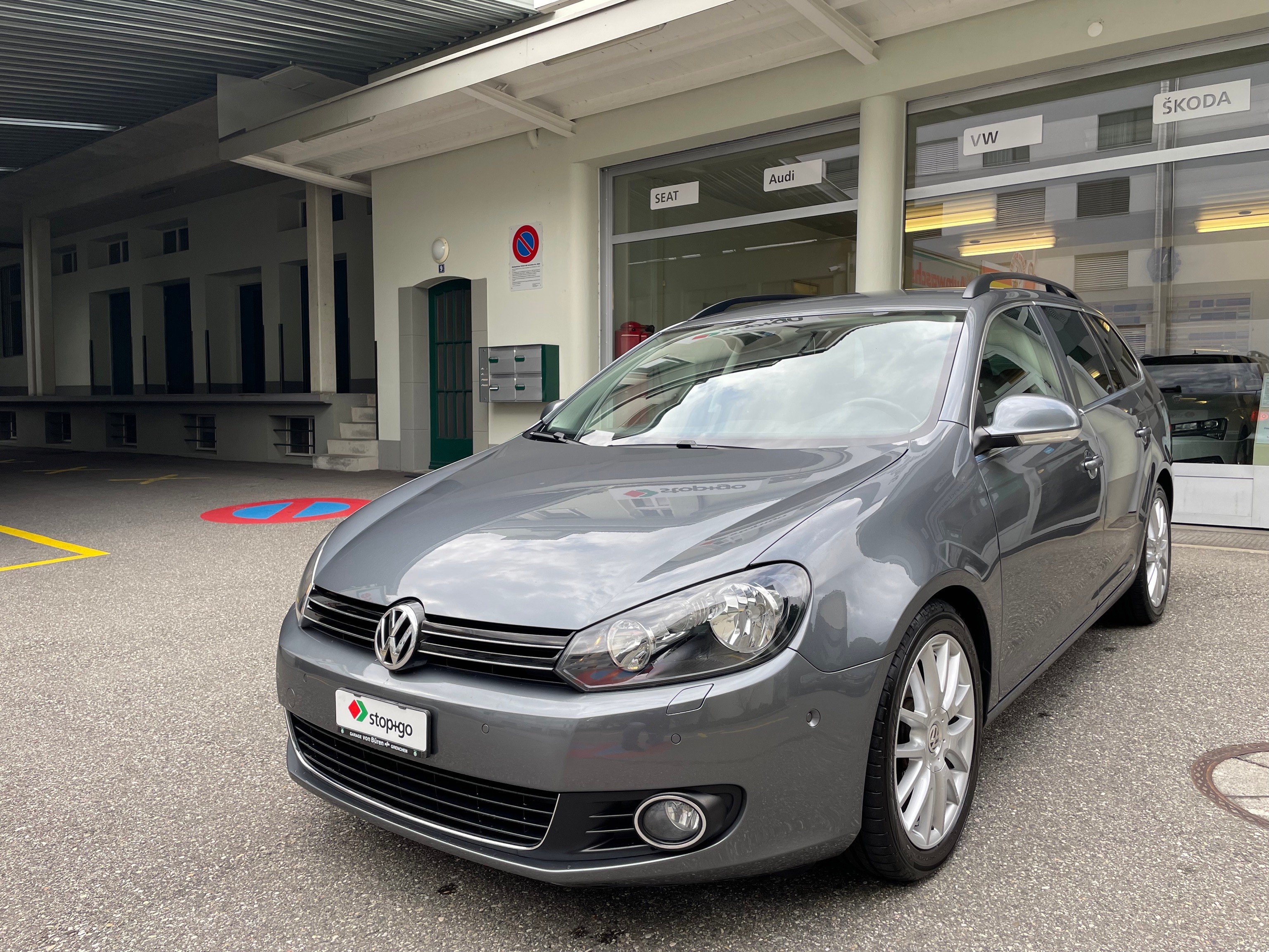 VW Golf Variant 1.4 TSI Highline DSG