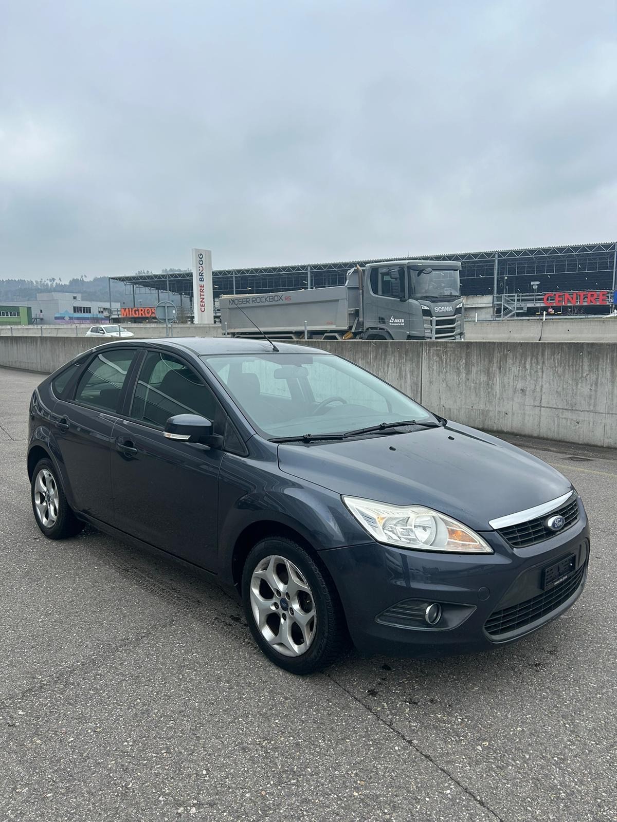 FORD Focus 1.8i Titanium