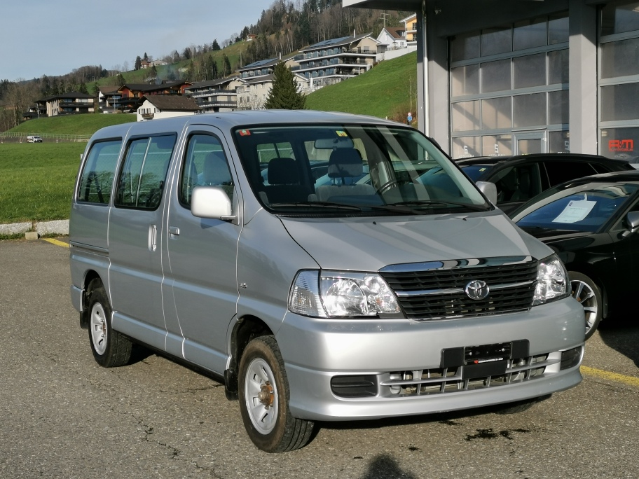 TOYOTA Hiace D-4D Wagon GL 4WD S