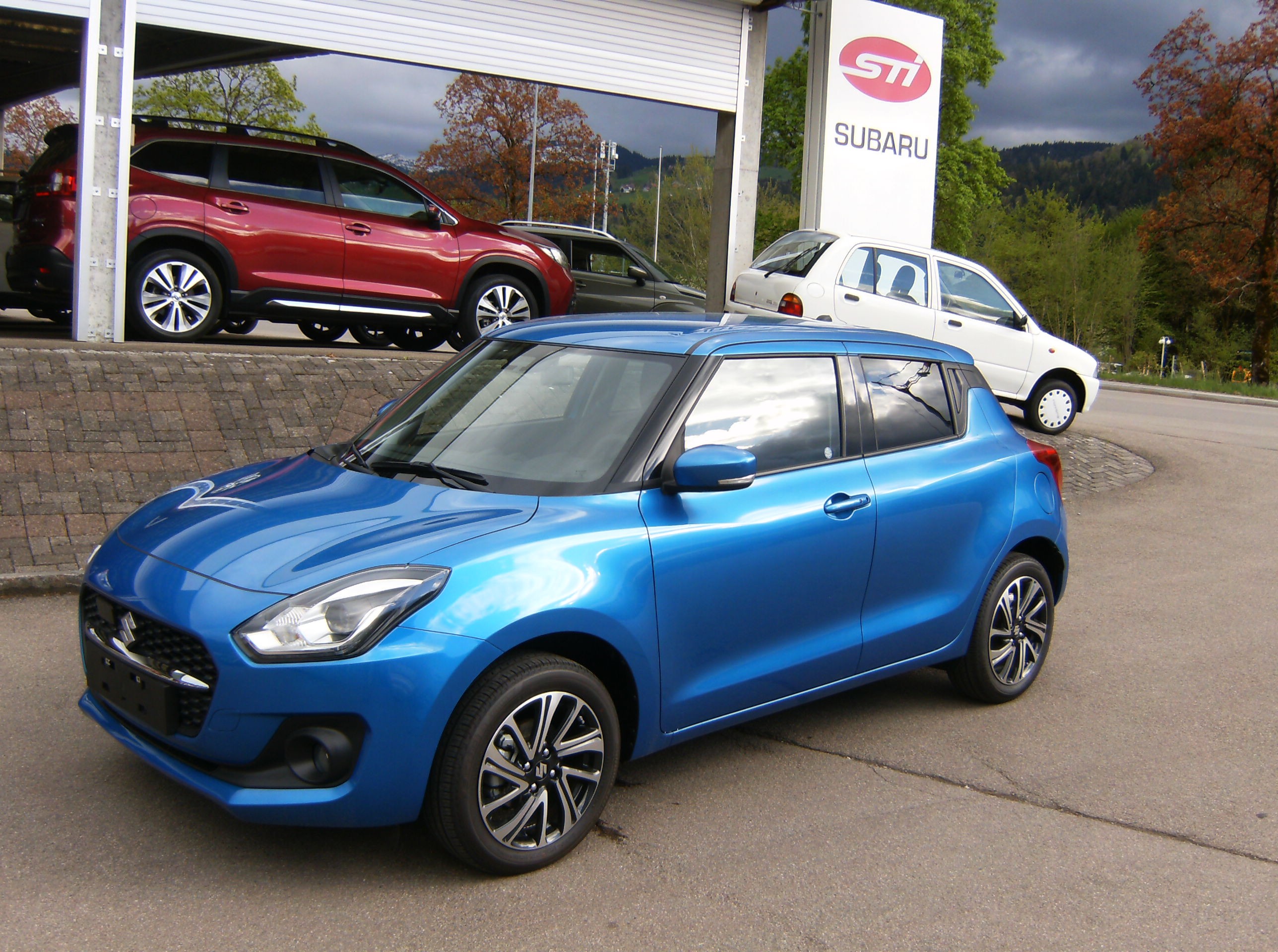 SUZUKI Swift 1.2 Compact Top 4x4 Hybrid