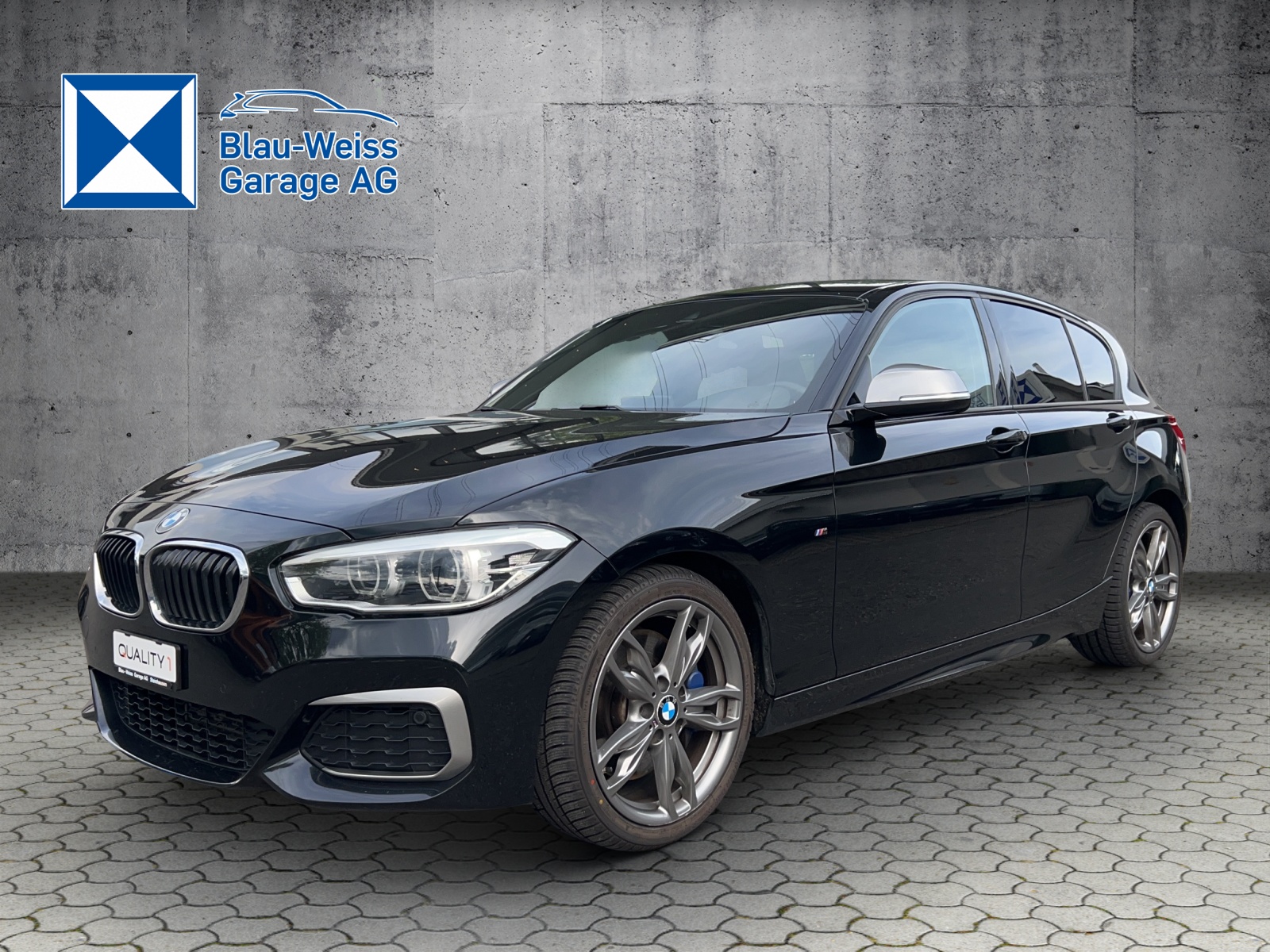 BMW M135i xDrive Steptronic