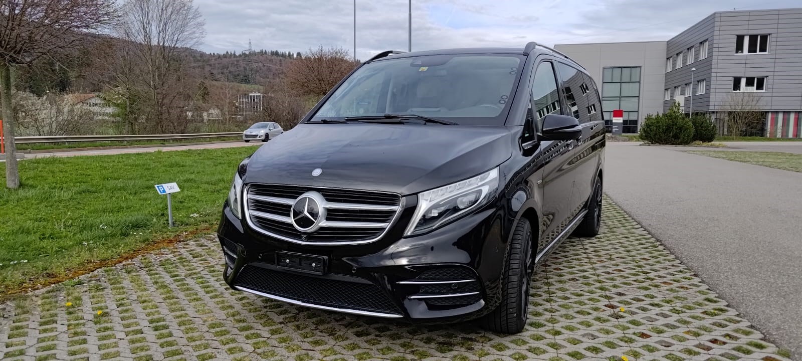 MERCEDES-BENZ V 250 d Avantgarde lang 4Matic 7G-Tronic