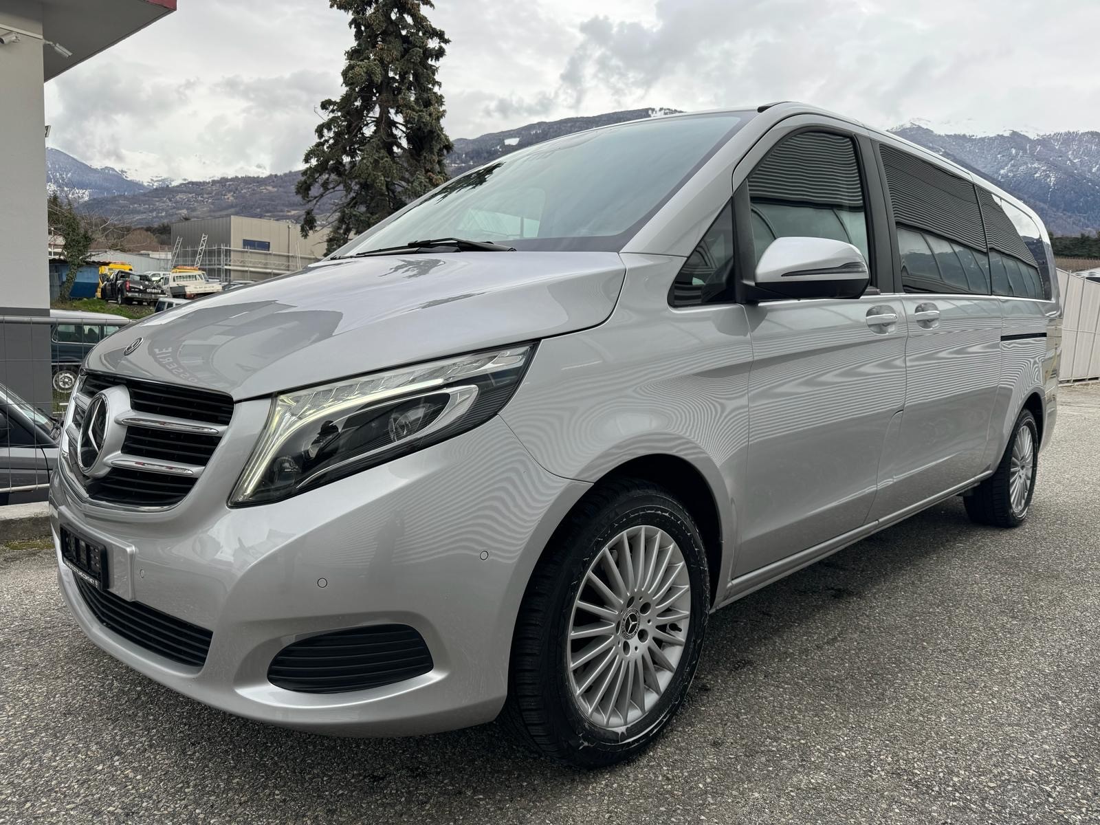 MERCEDES-BENZ V 250 d Avantgarde extralang 4M 7G-Tronic