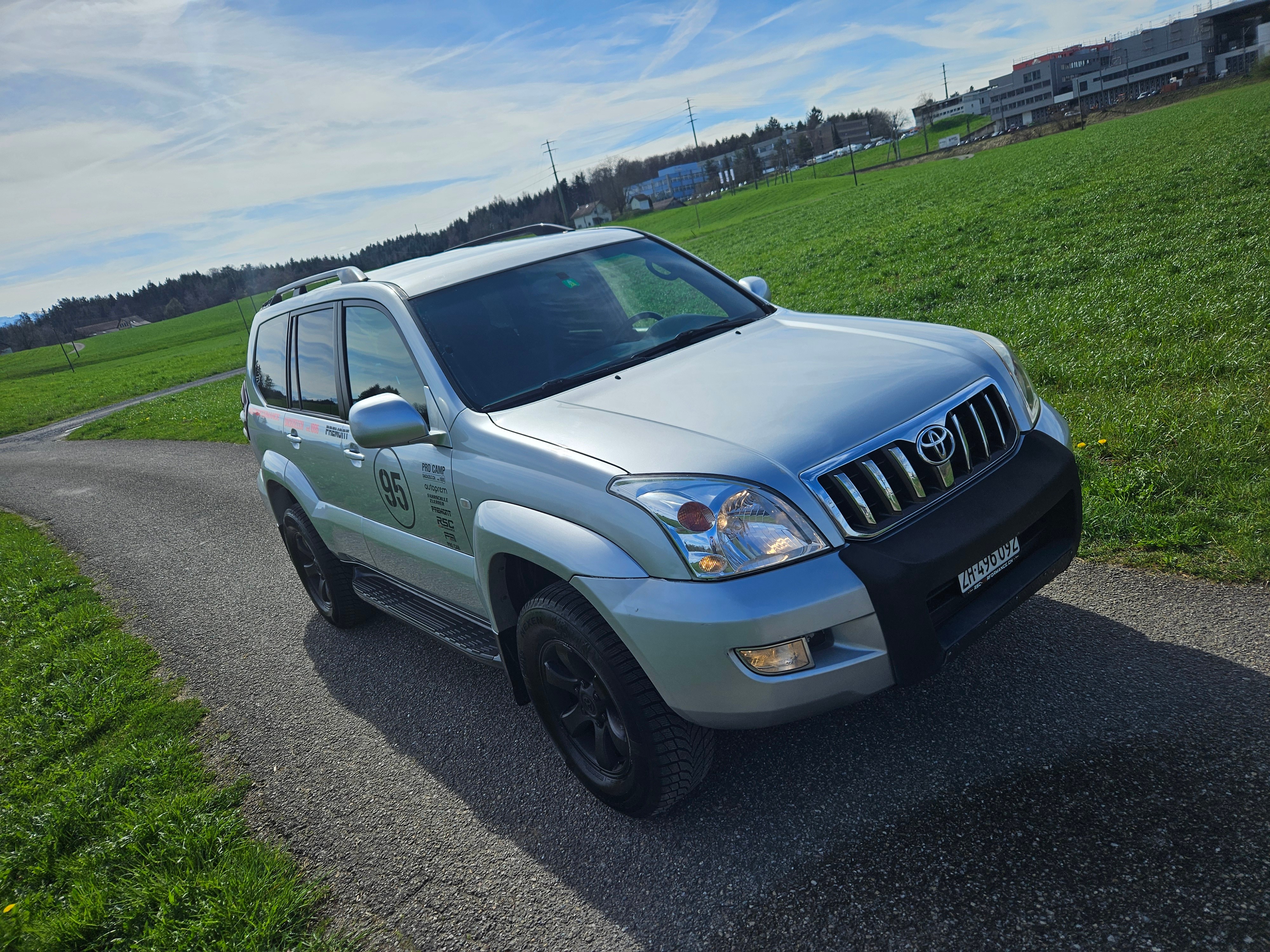 TOYOTA Land Cruiser 4.0 V6 Linea Luna