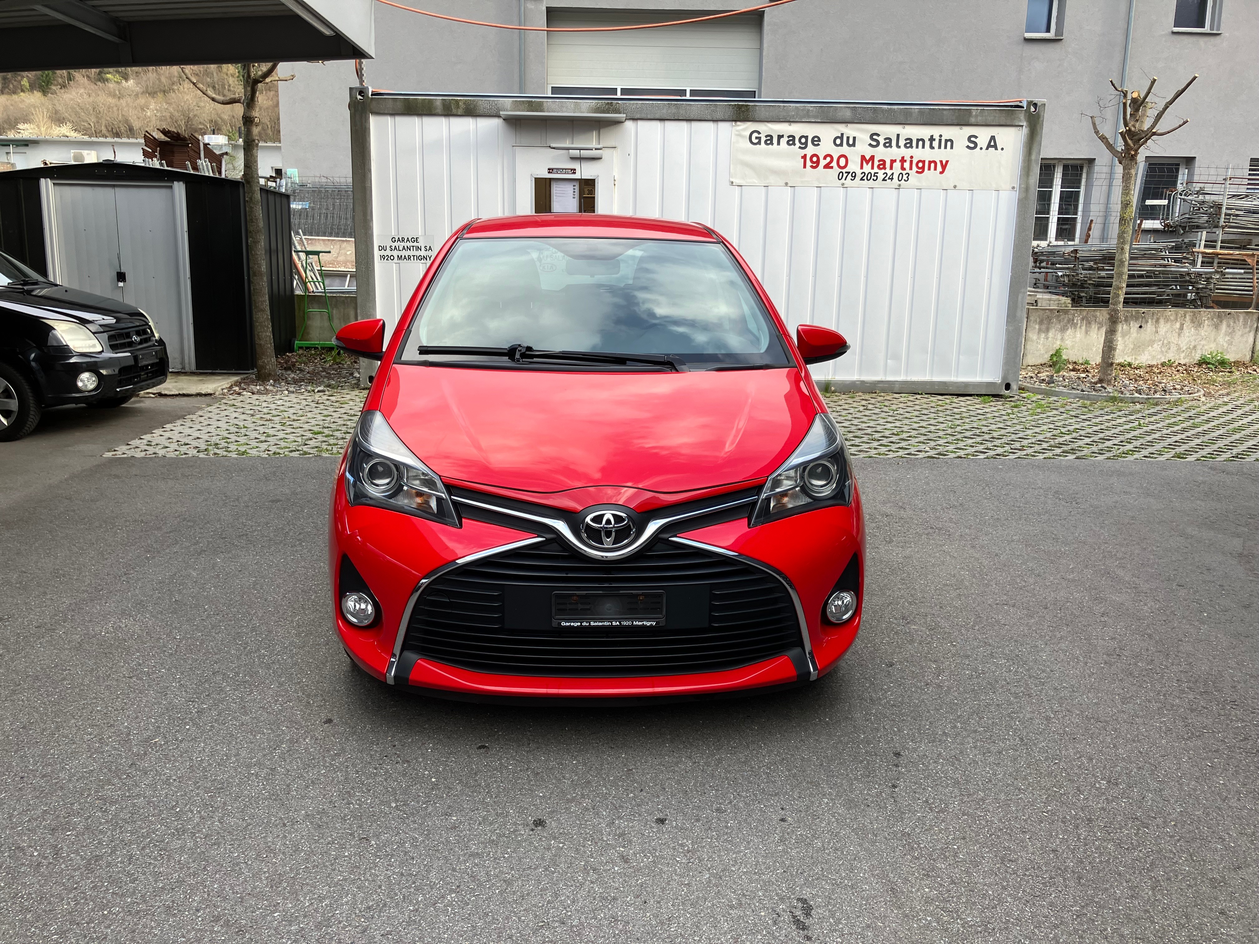 TOYOTA Yaris 1.33 Trend