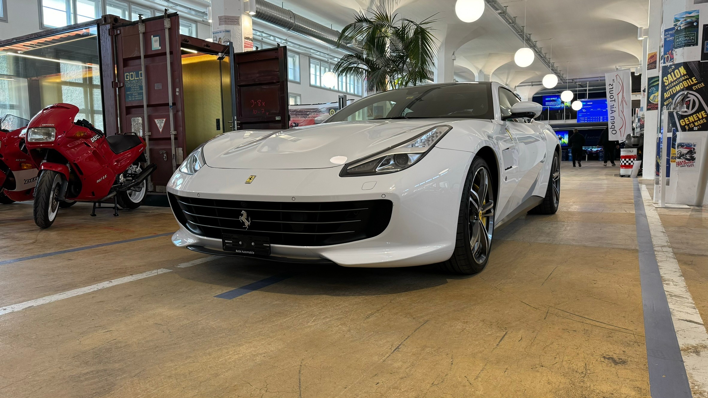 FERRARI GTC 4 Lusso