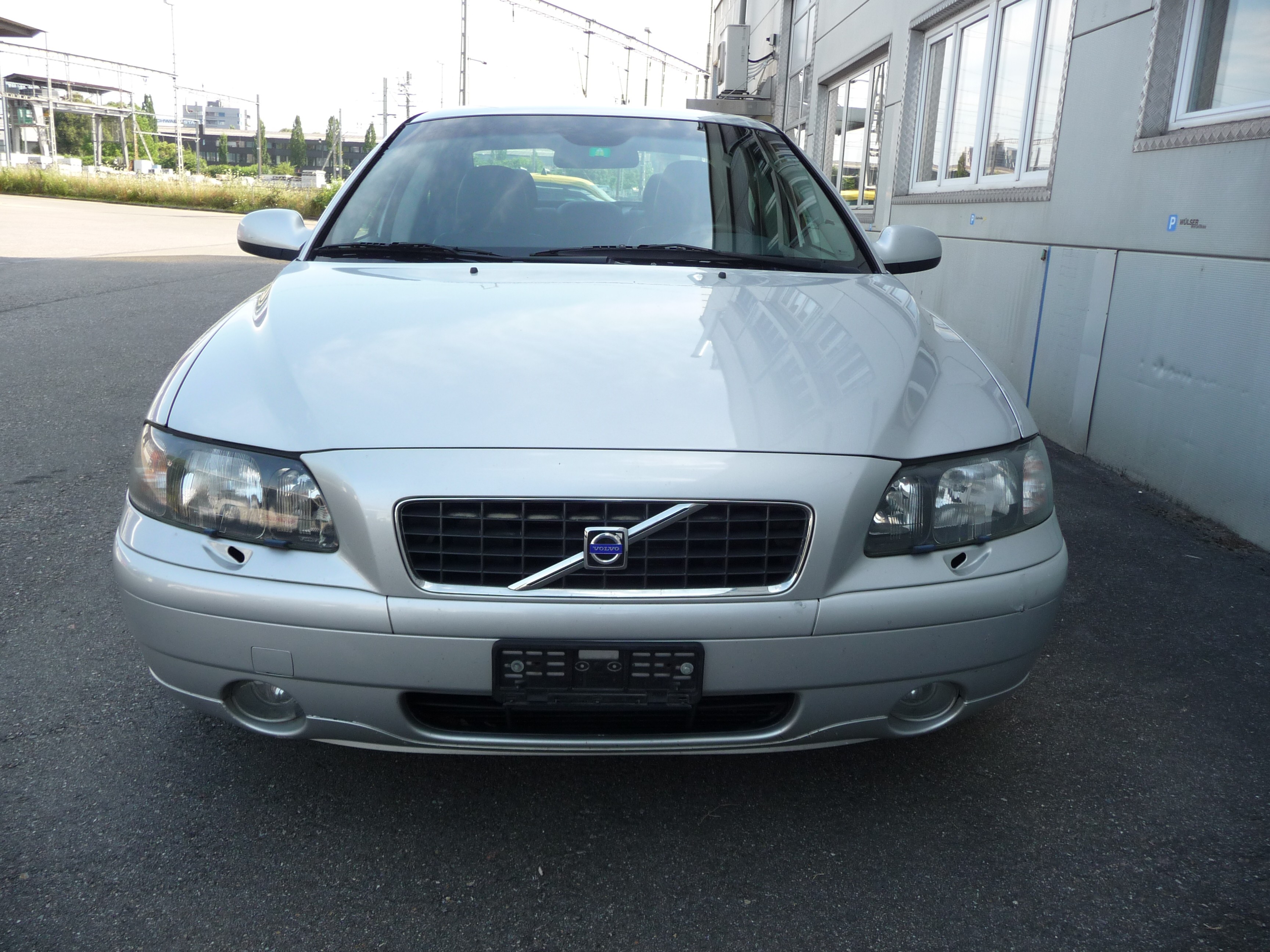 VOLVO S60 2.4T