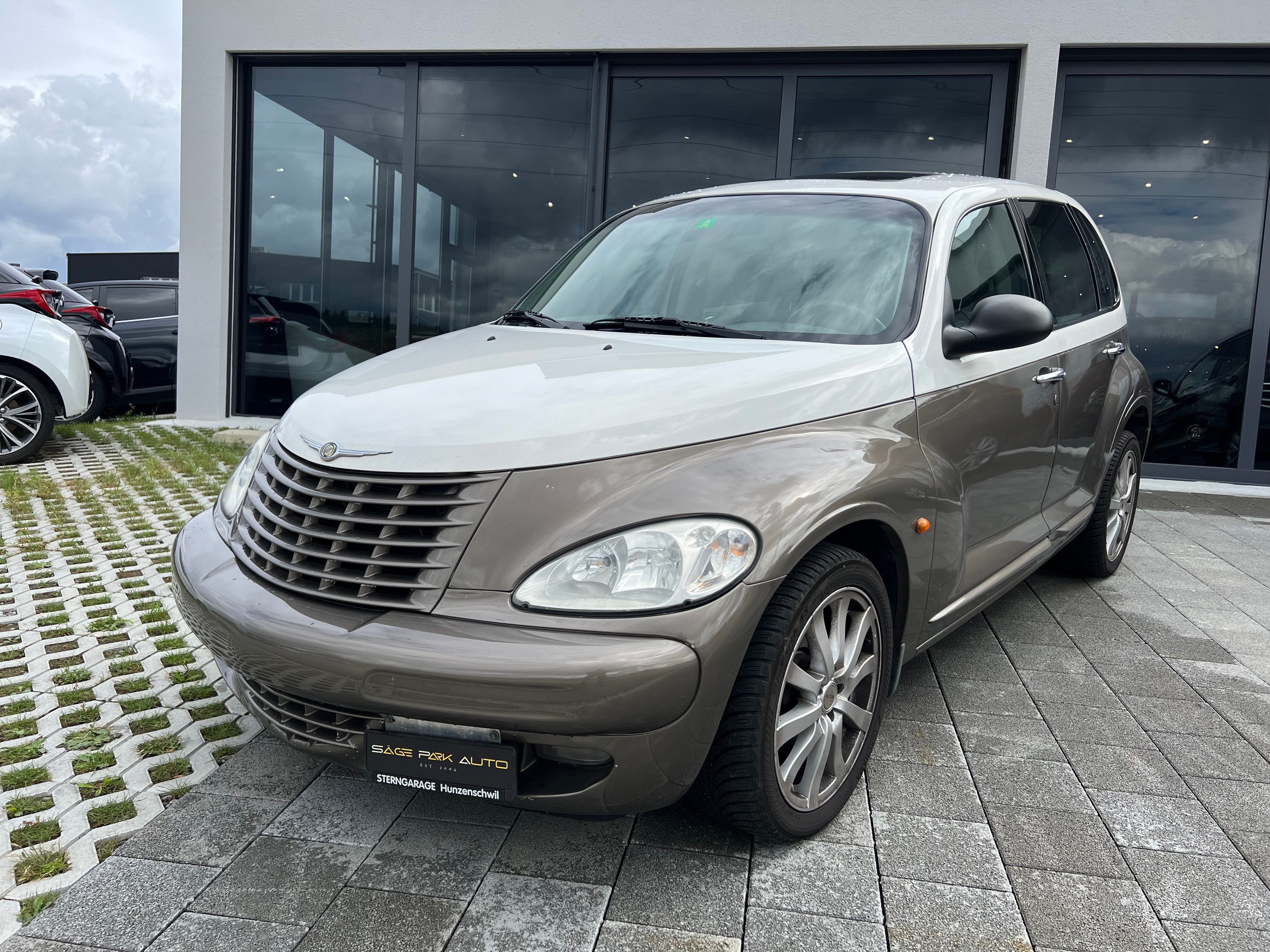 CHRYSLER PT Cruiser 2.0 Touring *braun/weiss*